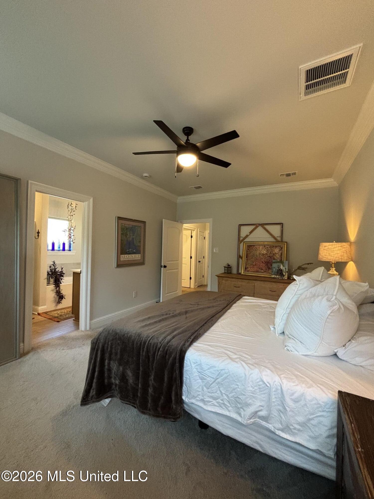 5 Diane Cove Property Photo 7
