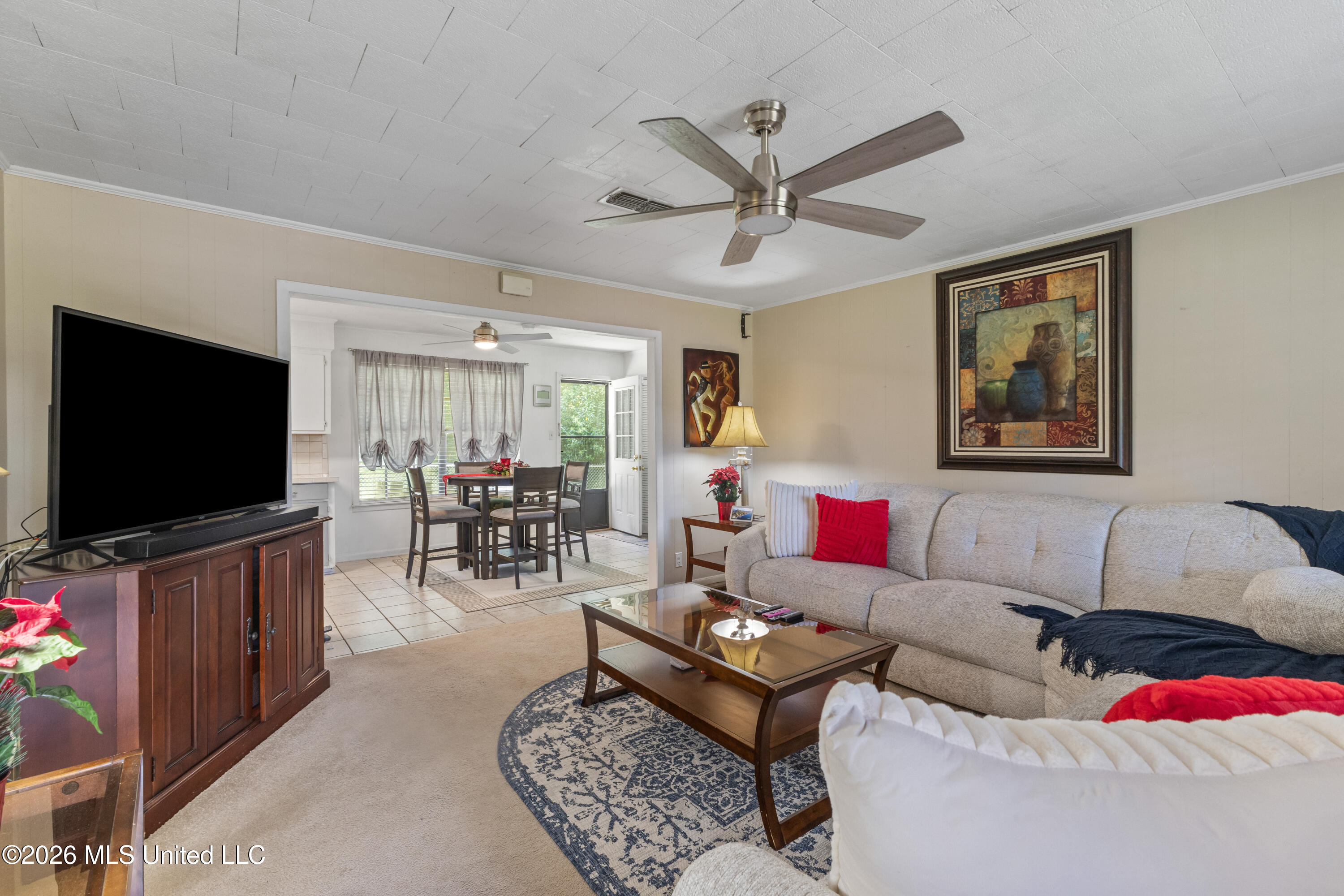 716 24th Street Property Photo 4