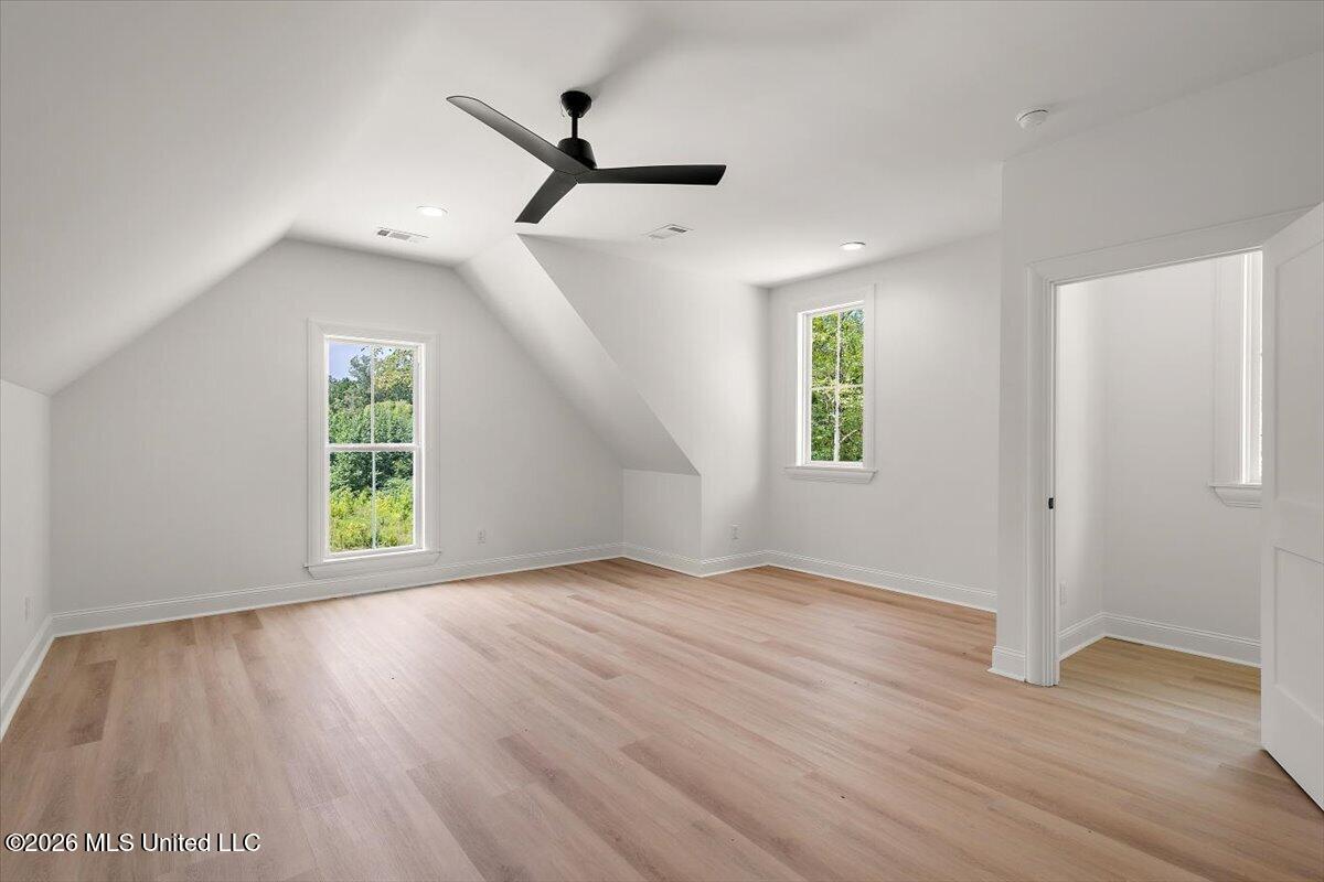 704 Sartoris Cove Property Photo 17