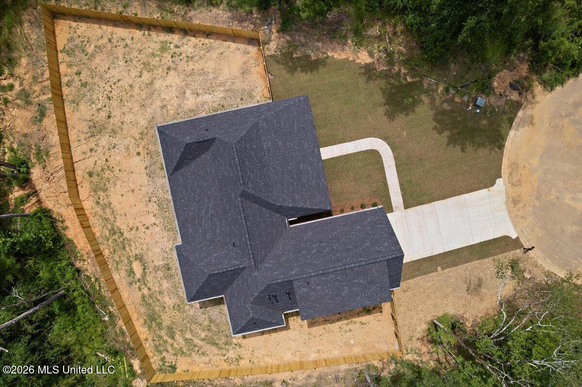 704 Sartoris Cove Property Photo 23