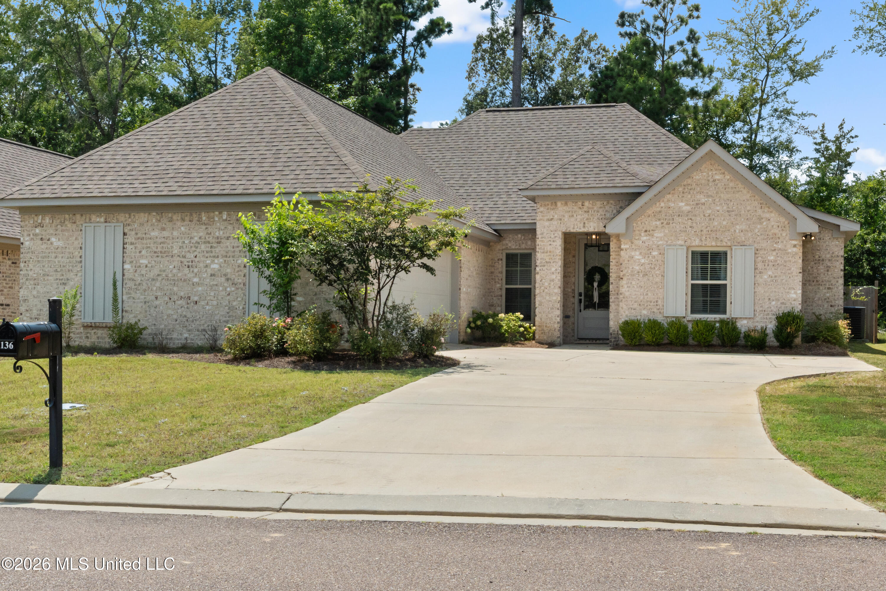 136 Serenity Lane Property Photo 1