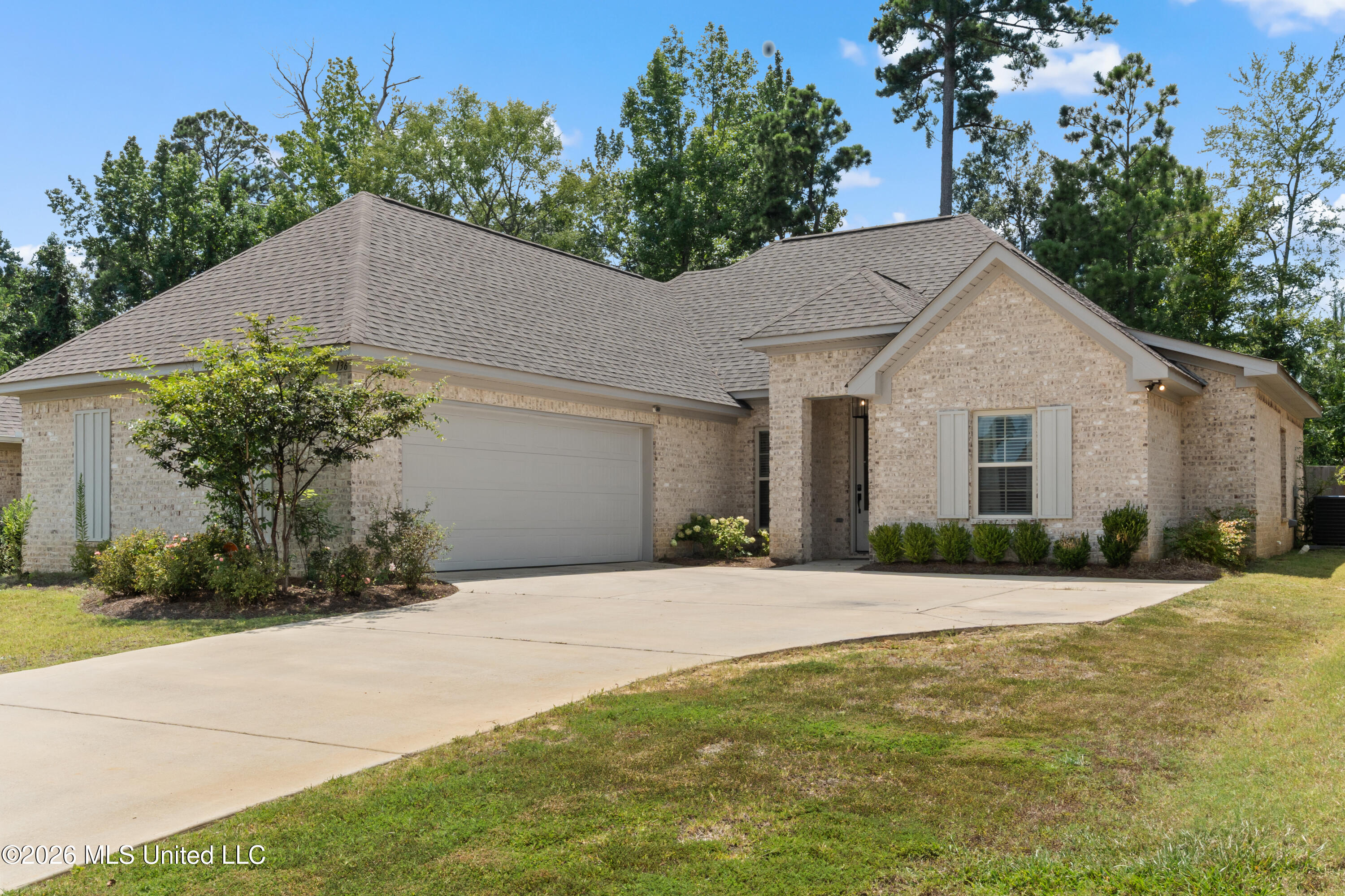 136 Serenity Lane Property Photo 2