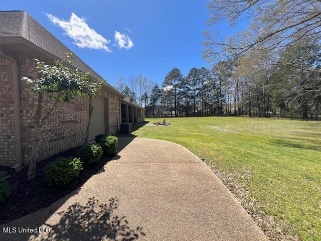 210 White Street Property Photo 10
