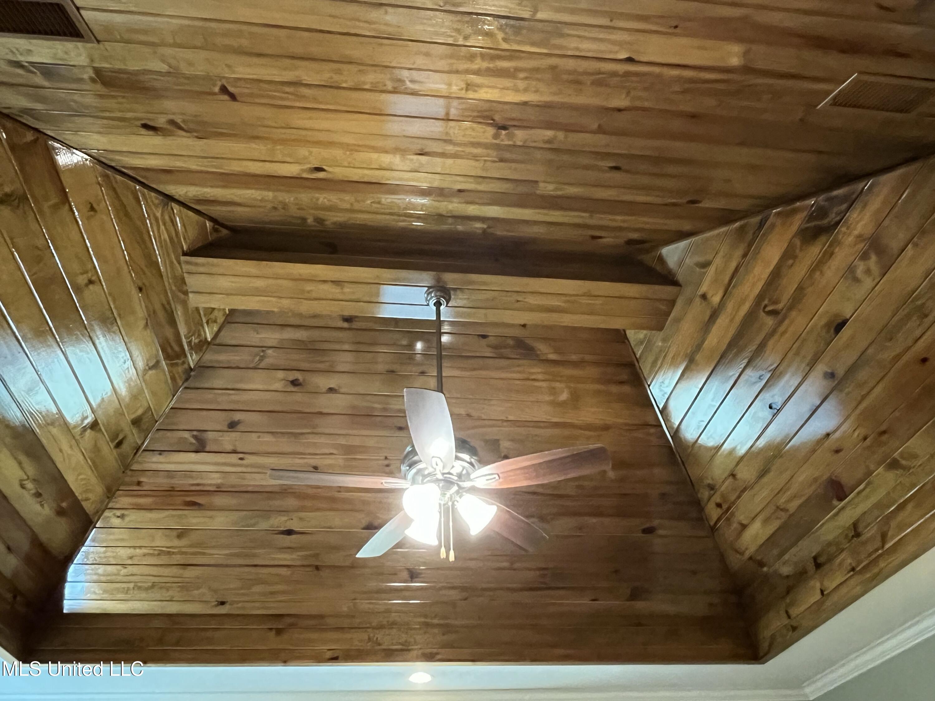 210 White Street Property Photo 50