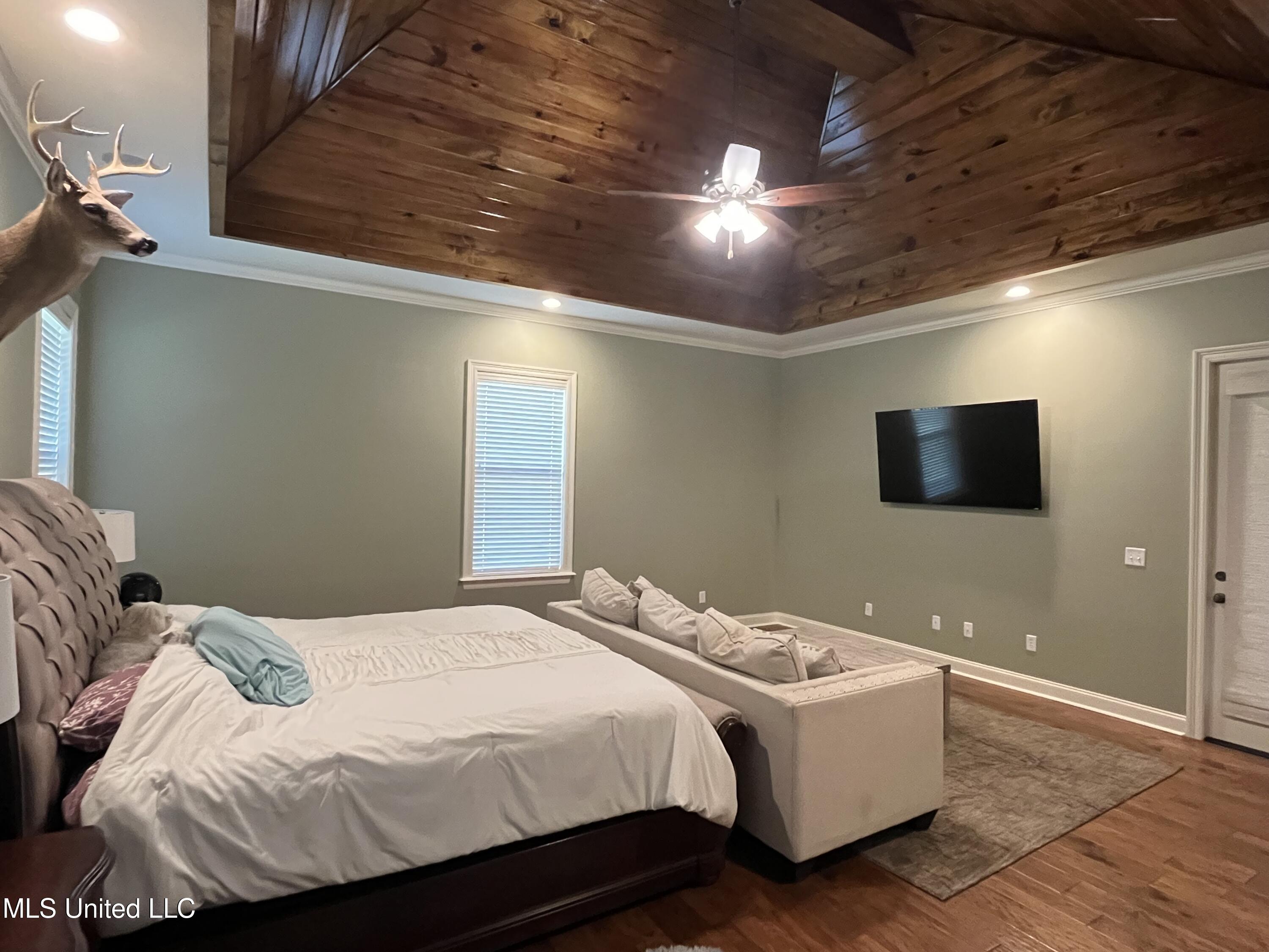 210 White Street Property Photo 79
