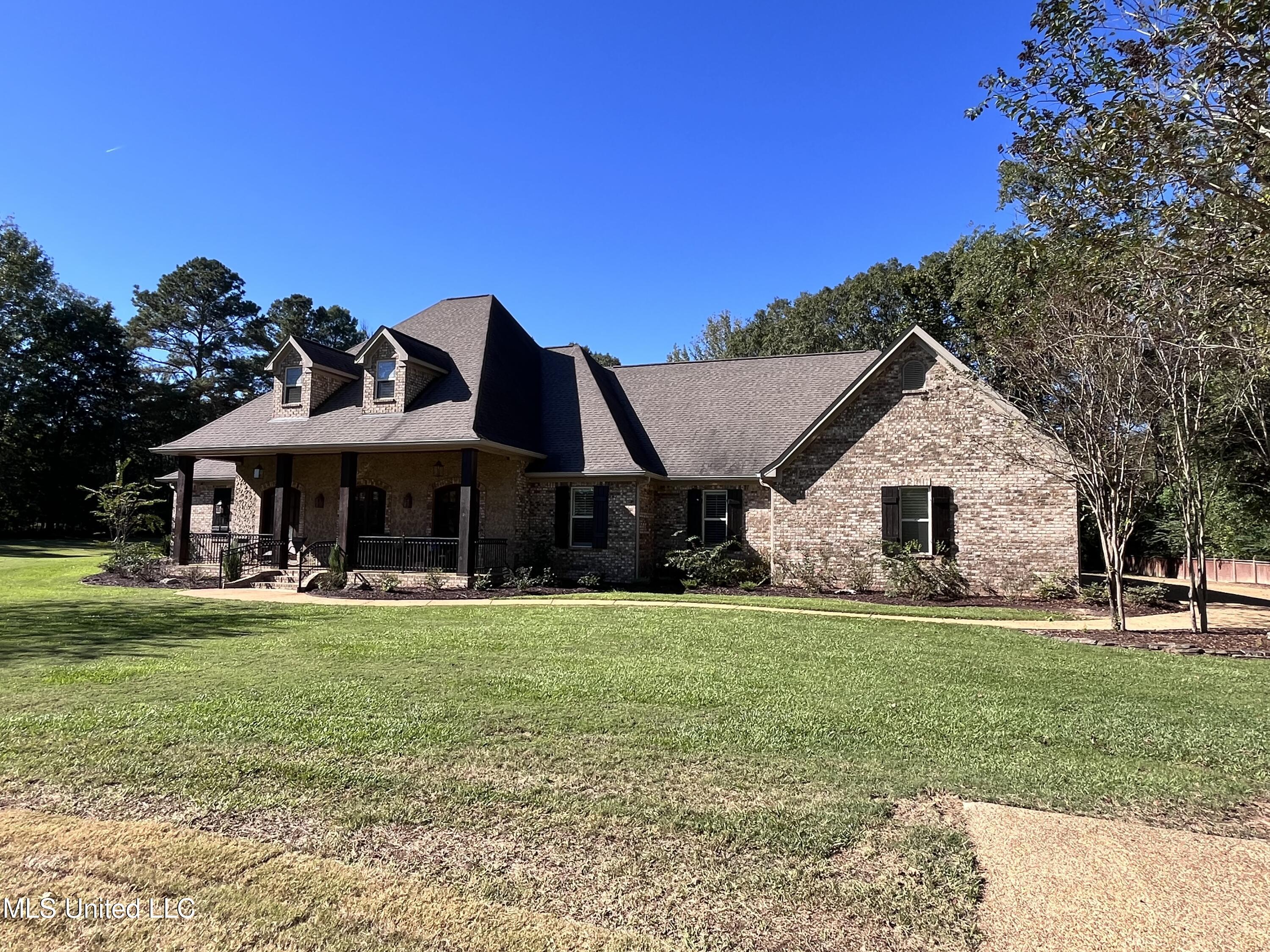 210 White Street Property Photo 81