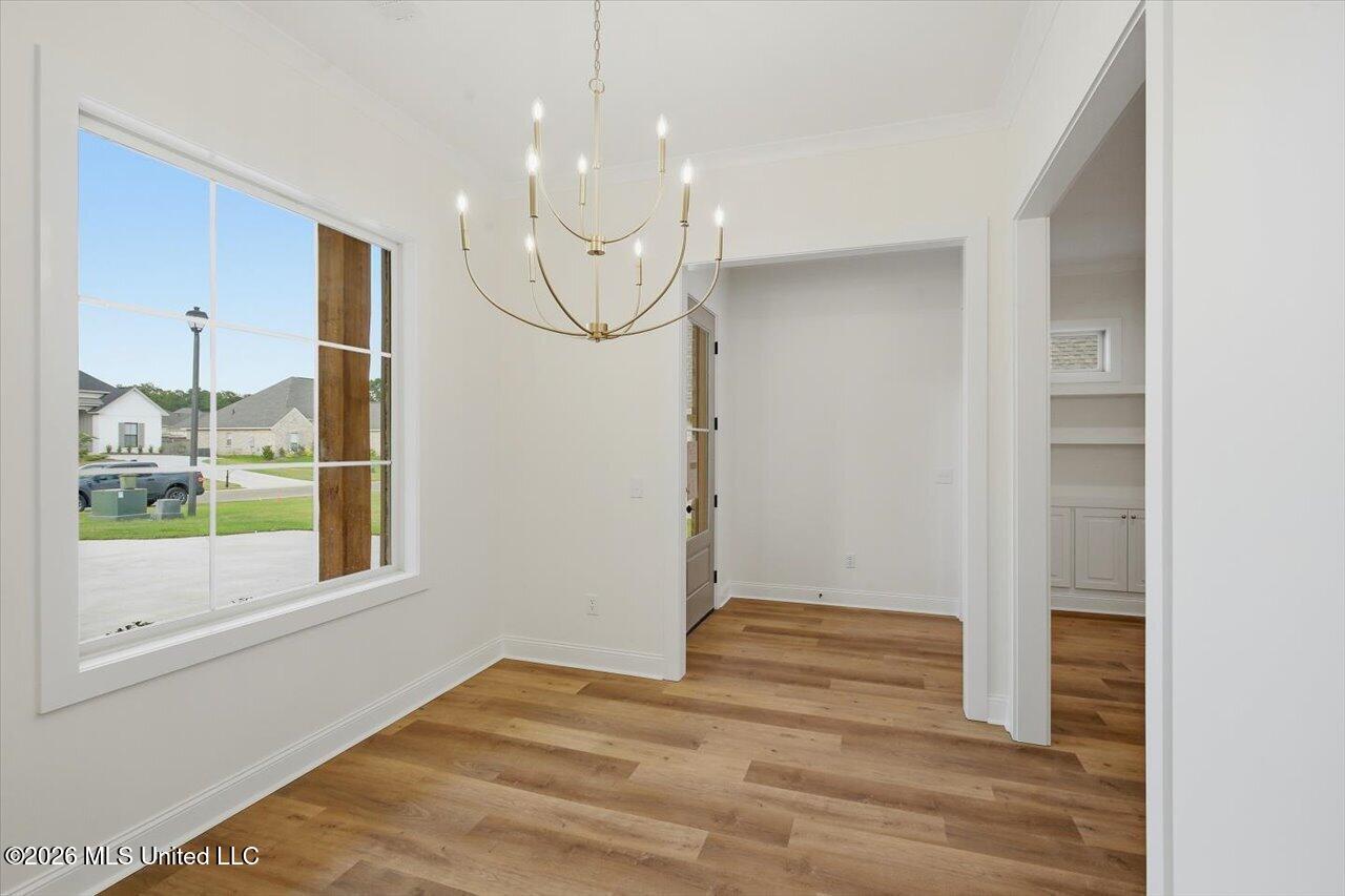 405 Old Maple Cove Property Photo 14