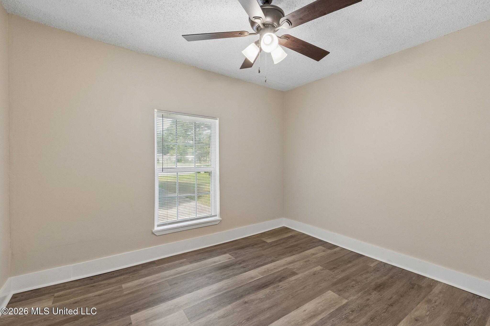 9724 Donchester Circle Property Photo 13