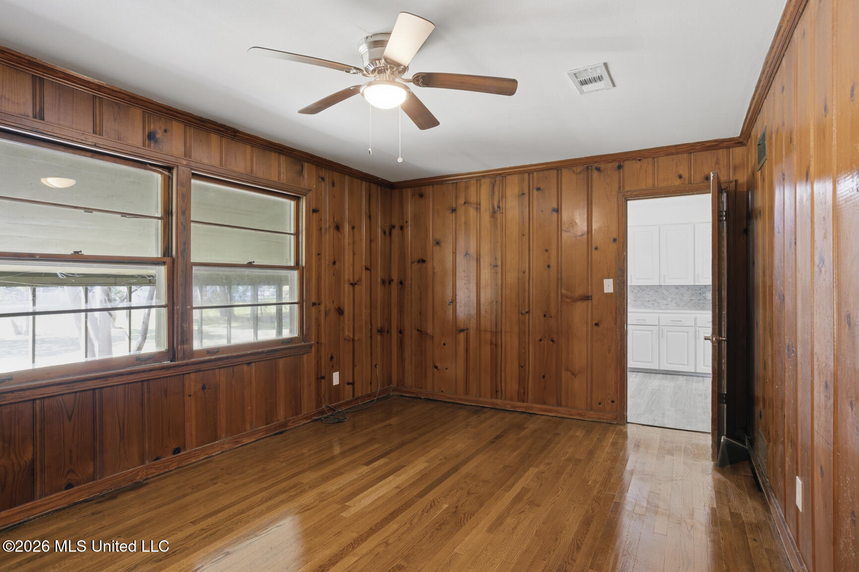 5863 Canton Park Drive Property Photo 9