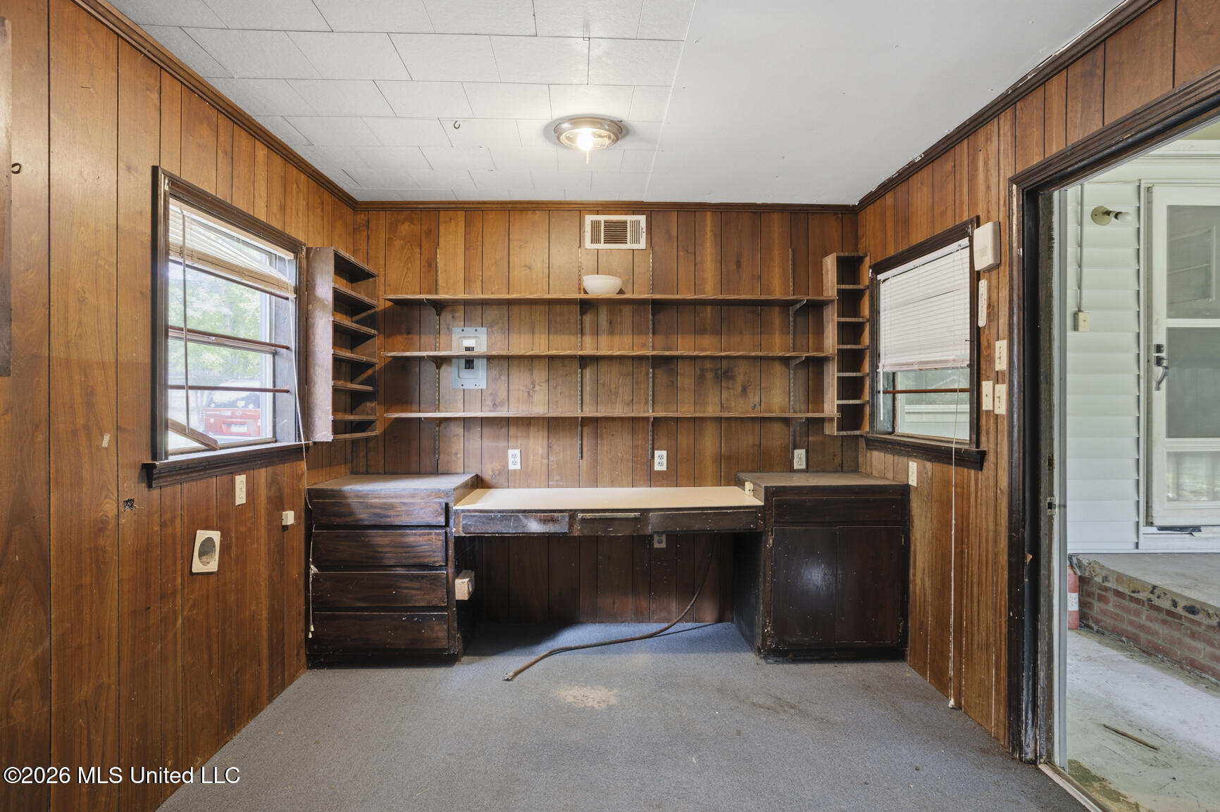 5863 Canton Park Drive Property Photo 21