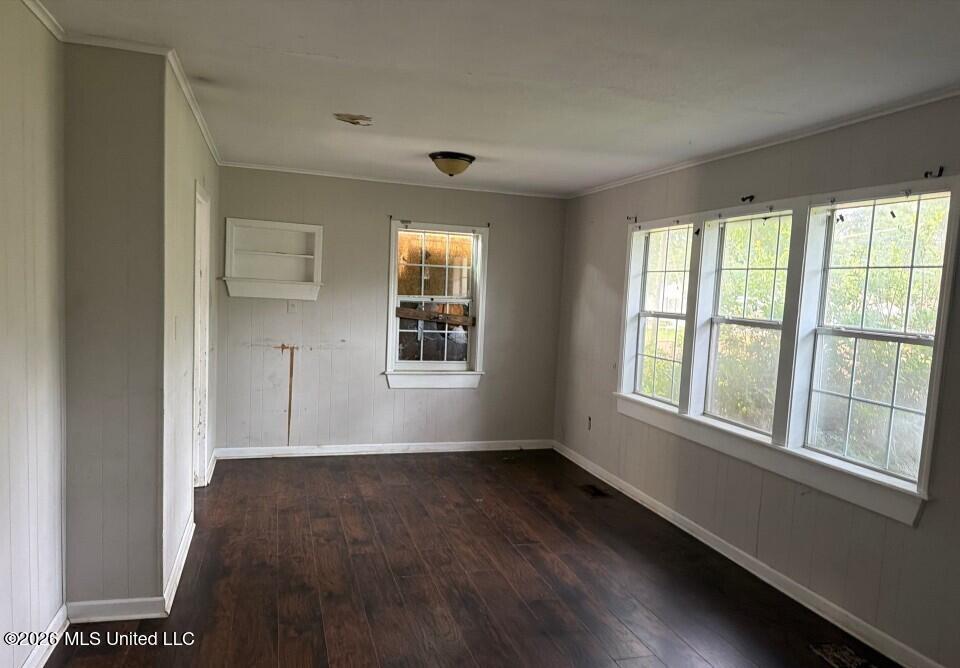 703 Hillmont Drive Property Photo 2