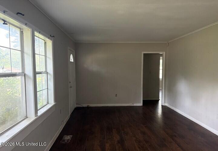 703 Hillmont Drive Property Photo 3