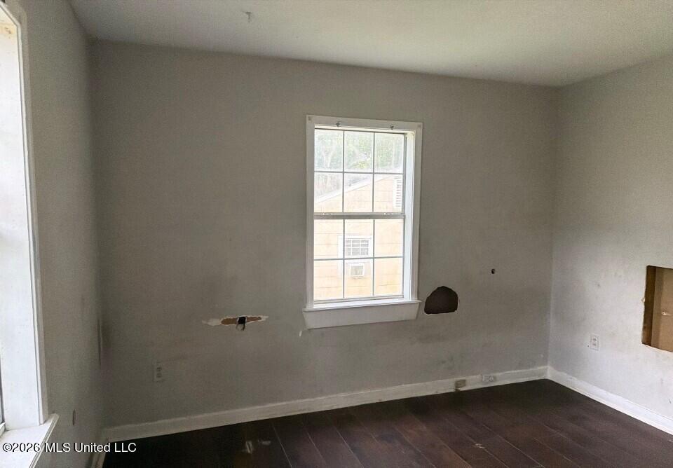 703 Hillmont Drive Property Photo 11
