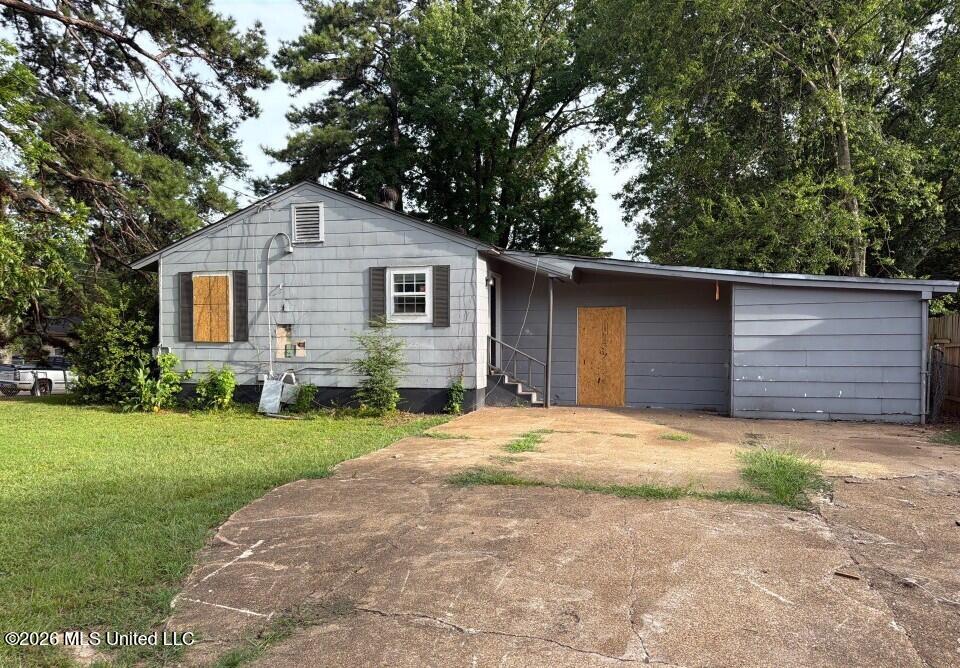 703 Hillmont Drive Property Photo 15
