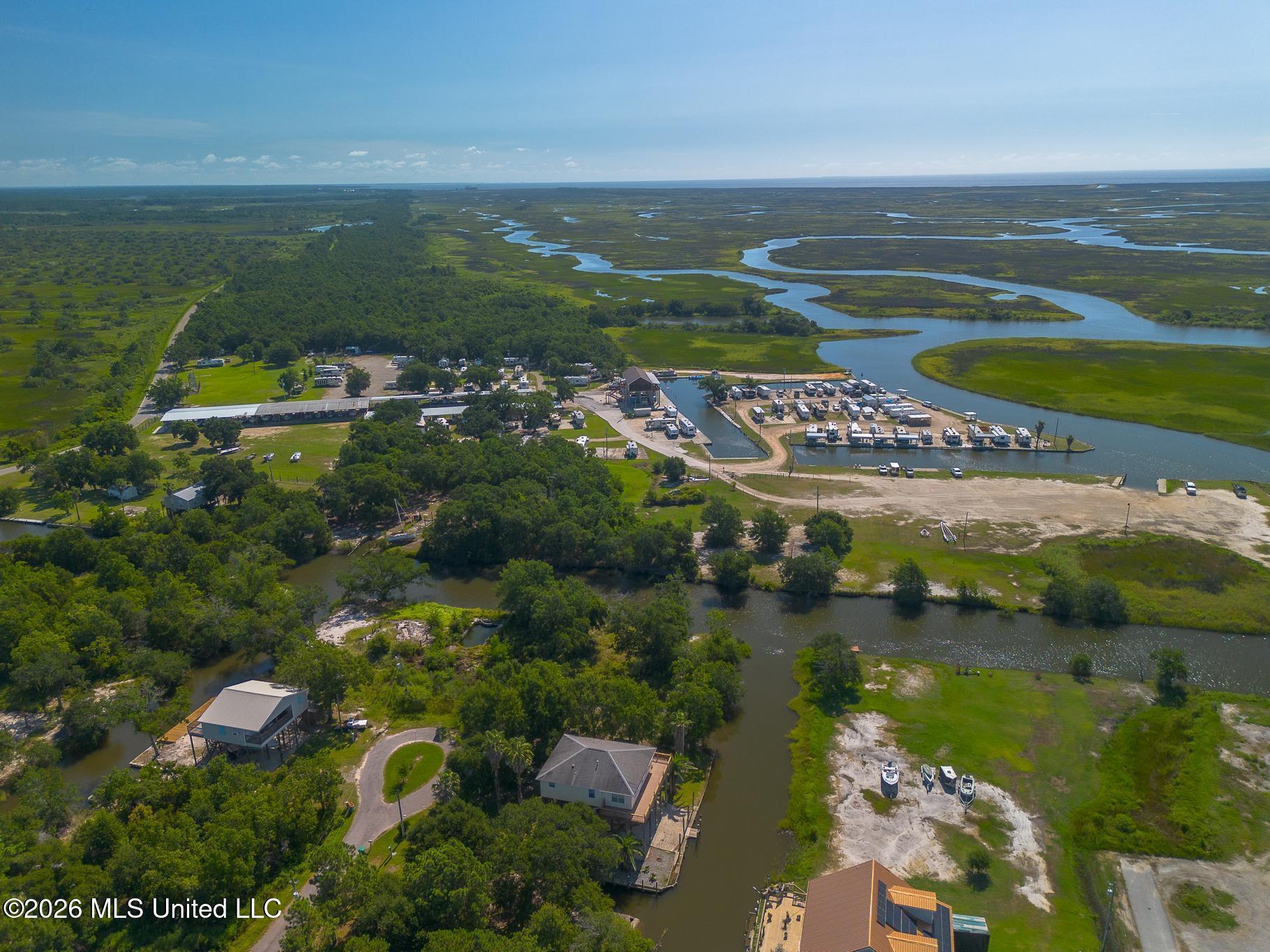 10019 E Bayou Road Property Photo 5