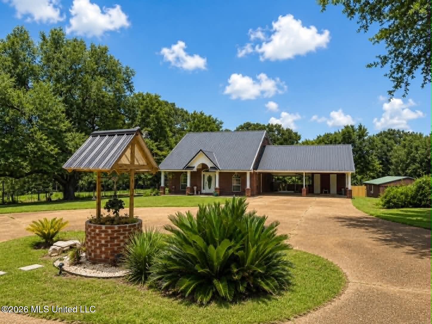 2125 Fig Farm Road Property Photo 2