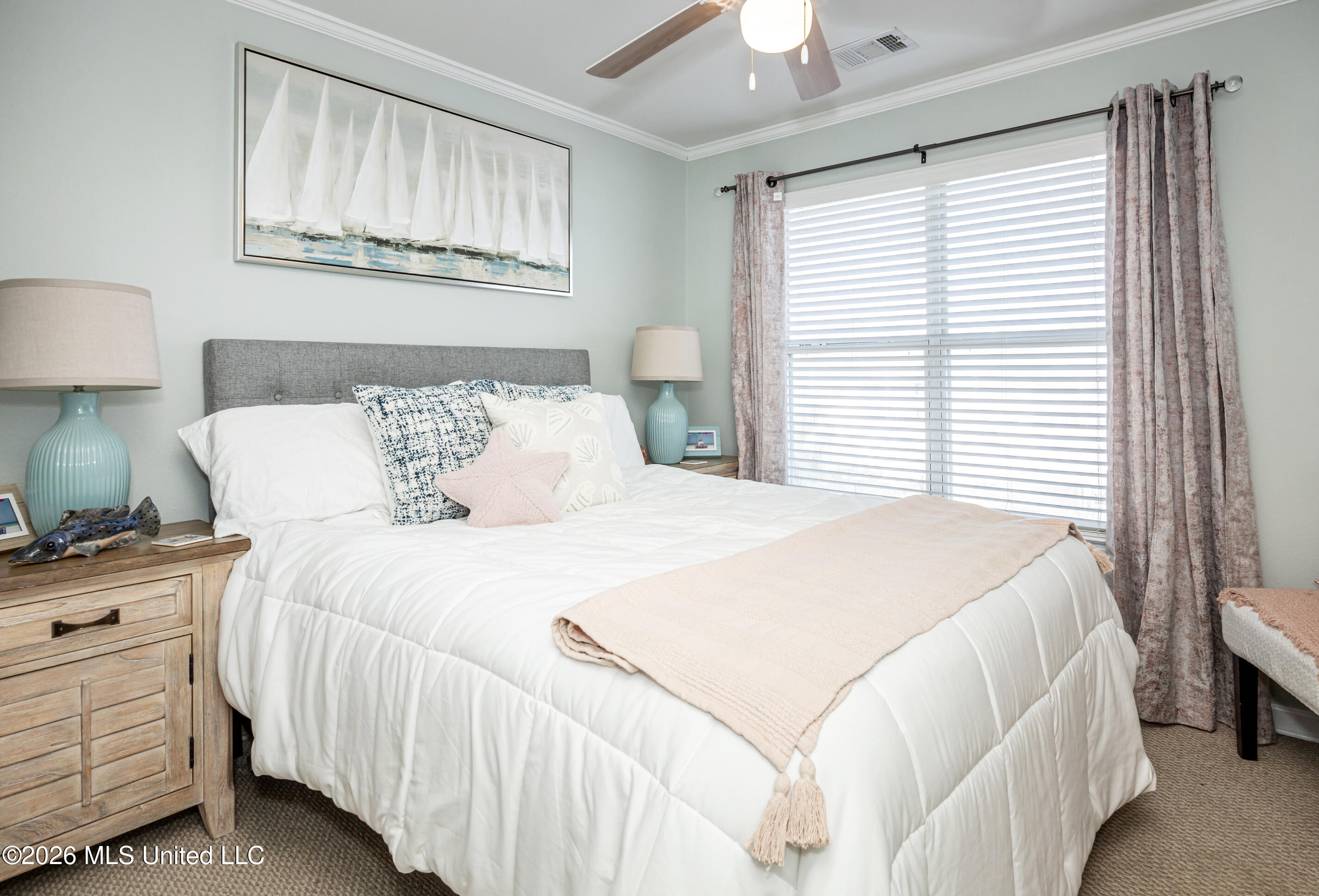 2421 Beachview Drive Property Photo 24