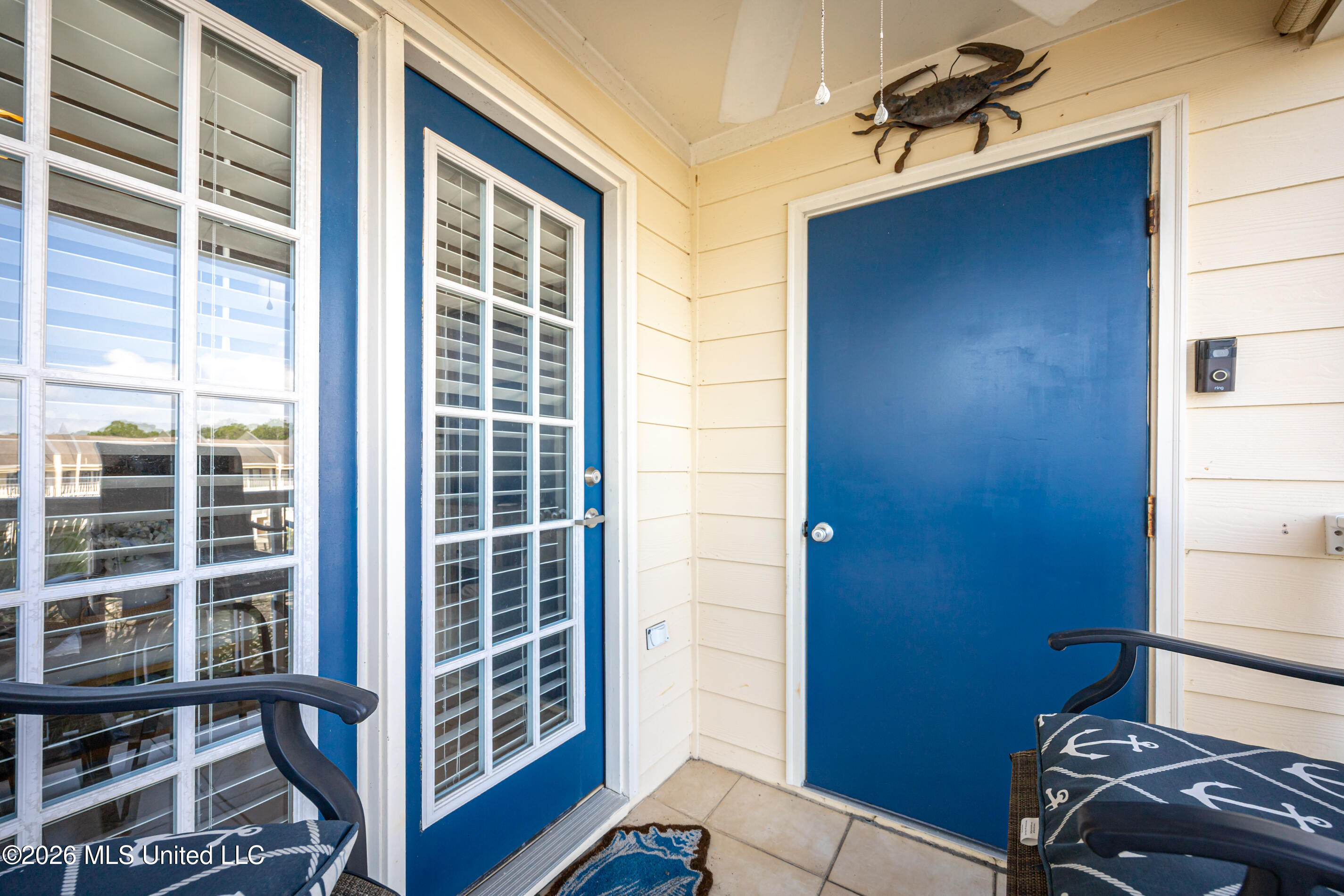 2421 Beachview Drive Property Photo 42