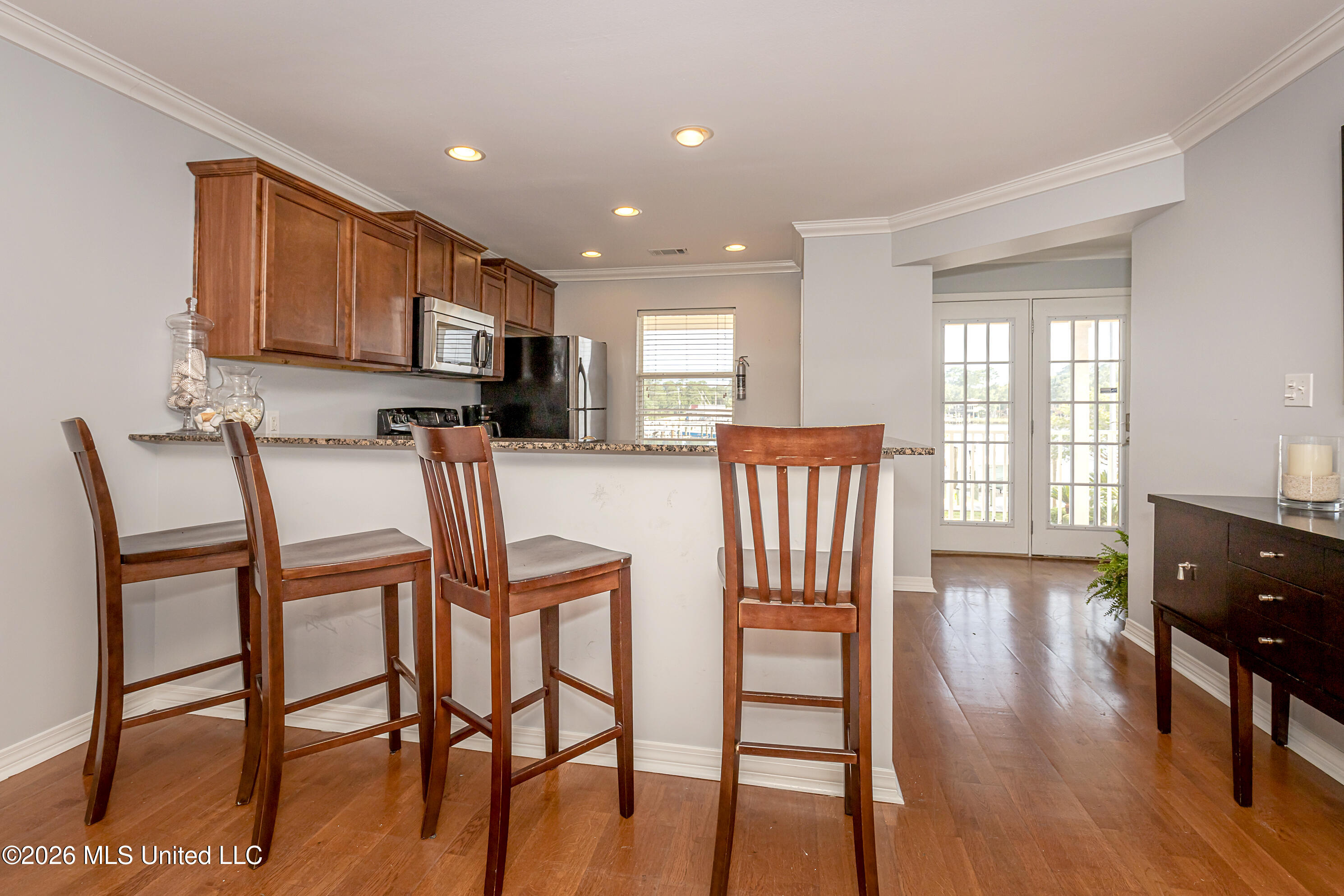 2421 Beachview Drive Property Photo 72