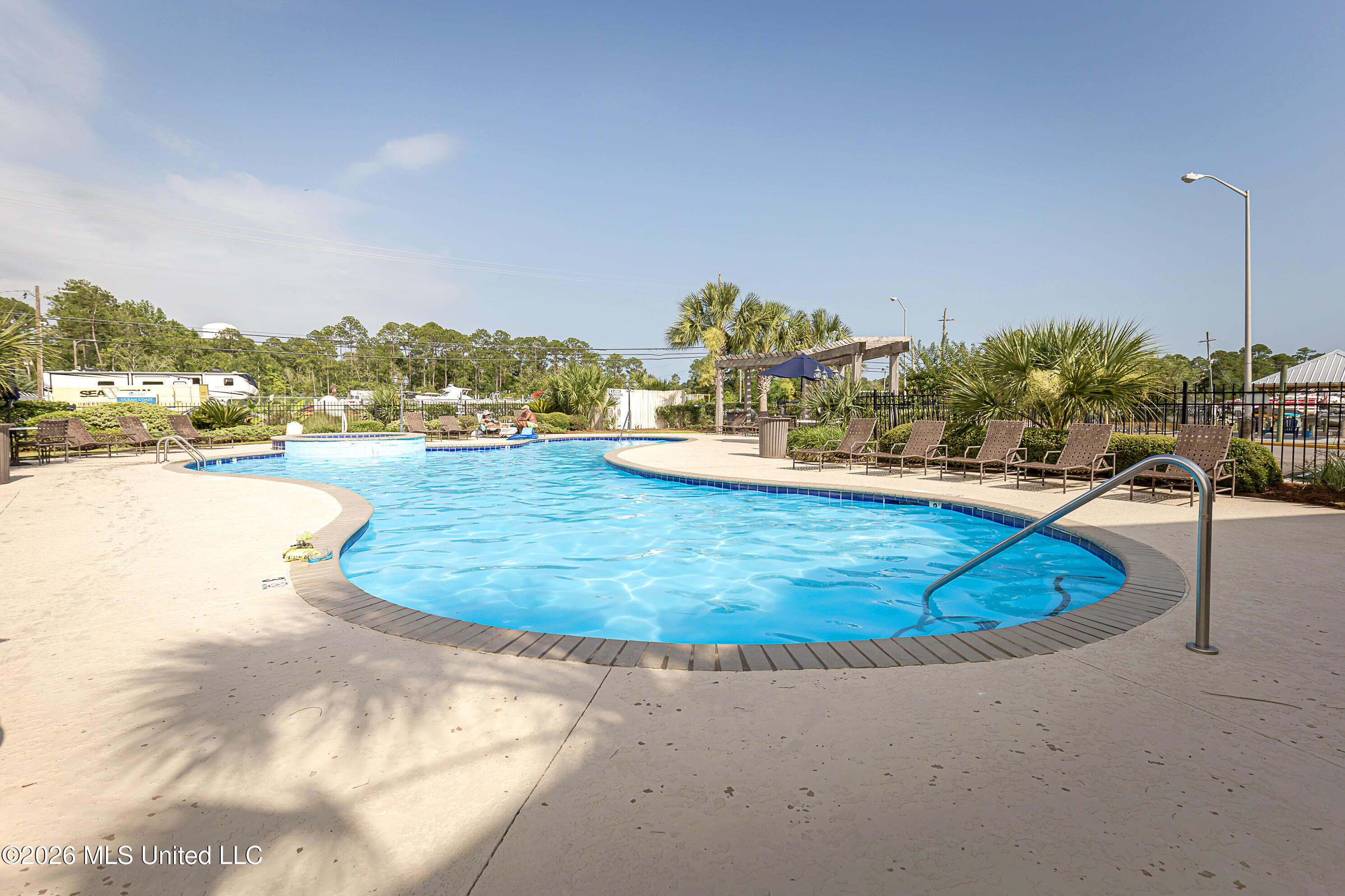 2421 Beachview Drive Property Photo 78
