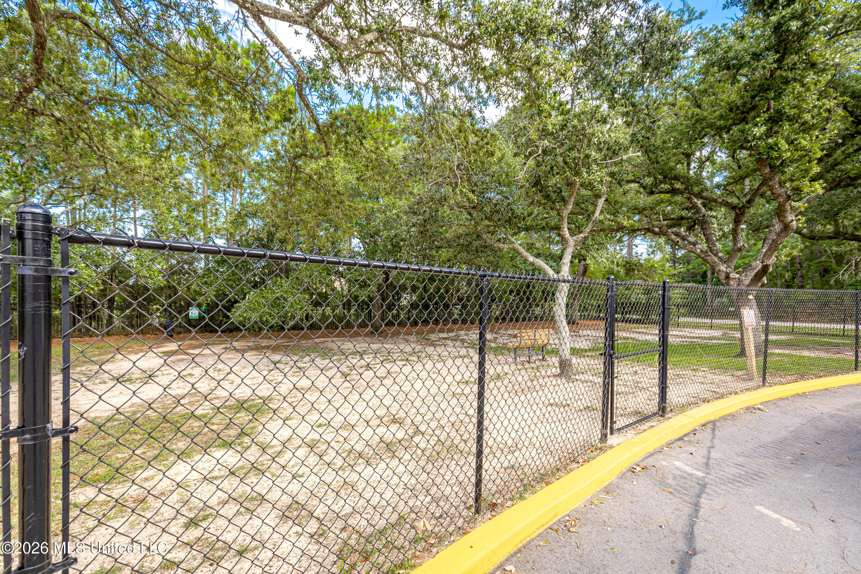 2421 Beachview Drive Property Photo 94