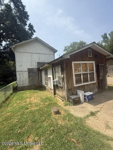 413 Boone Street