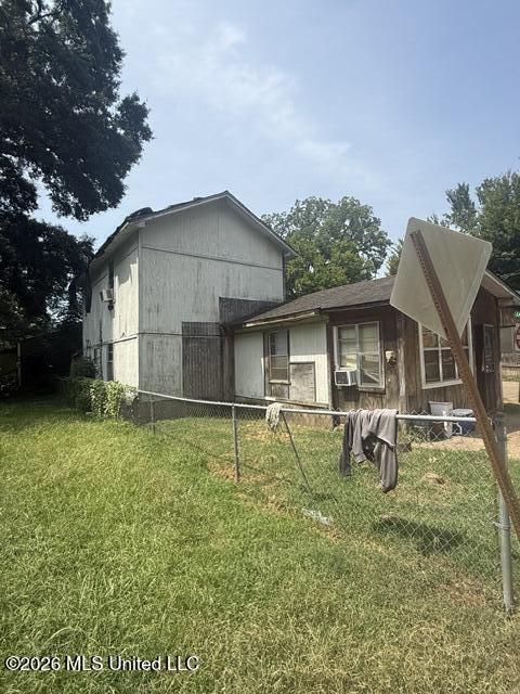 413 Boone Street Property Photo 3