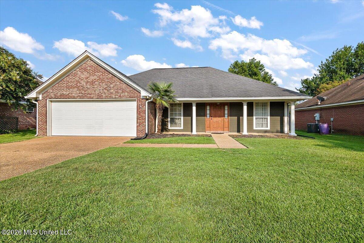 214 Holmar Drive Property Photo 1