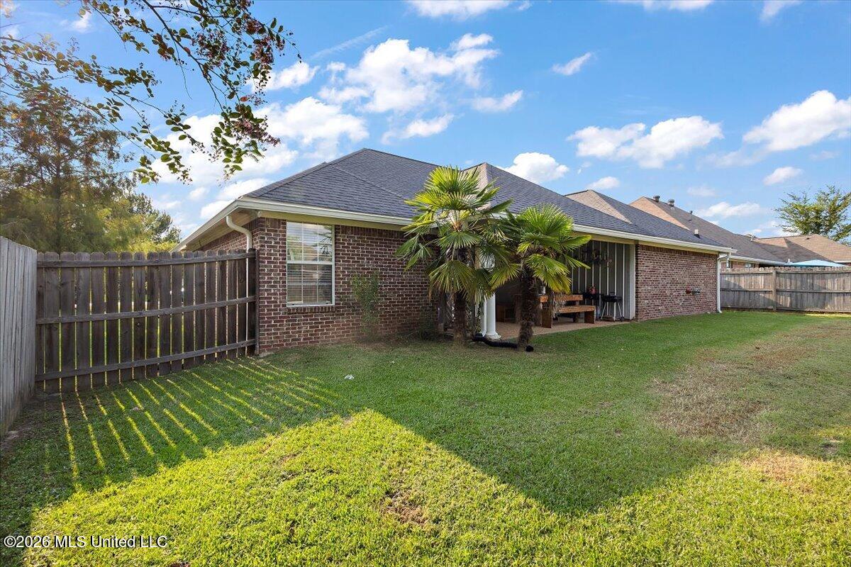 214 Holmar Drive Property Photo 21