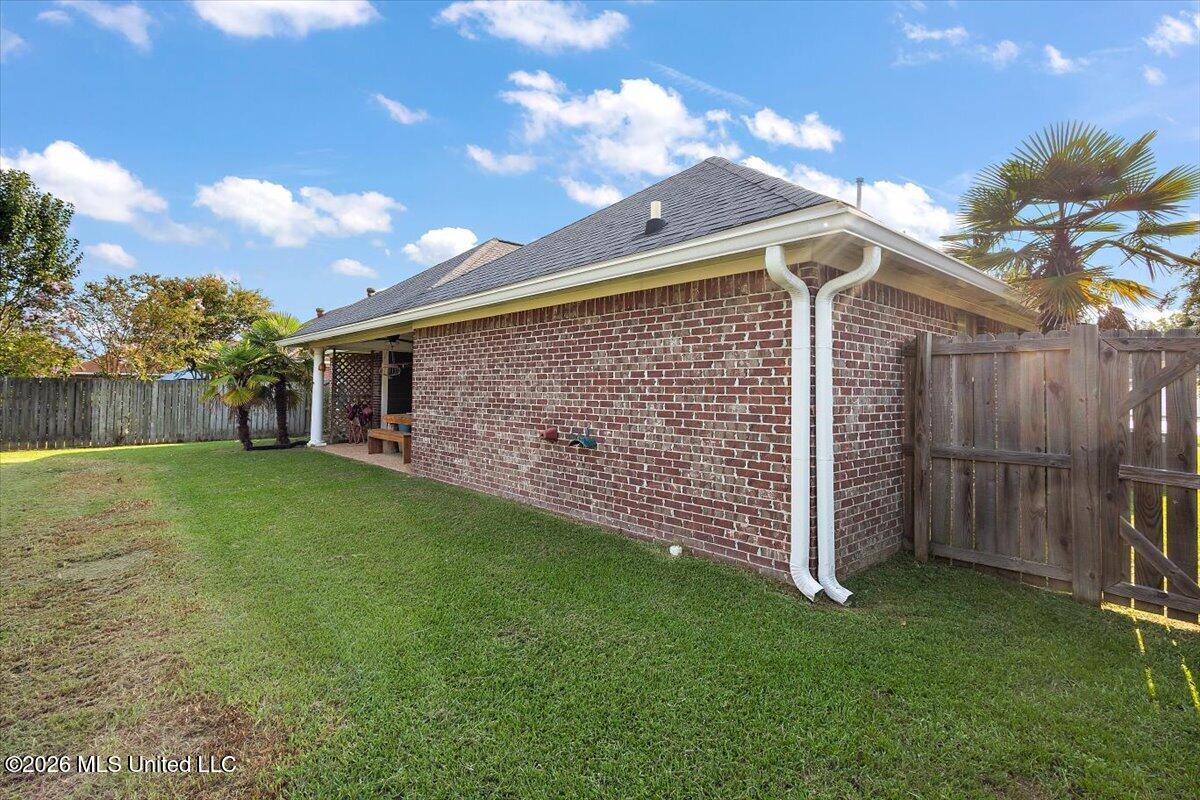 214 Holmar Drive Property Photo 22