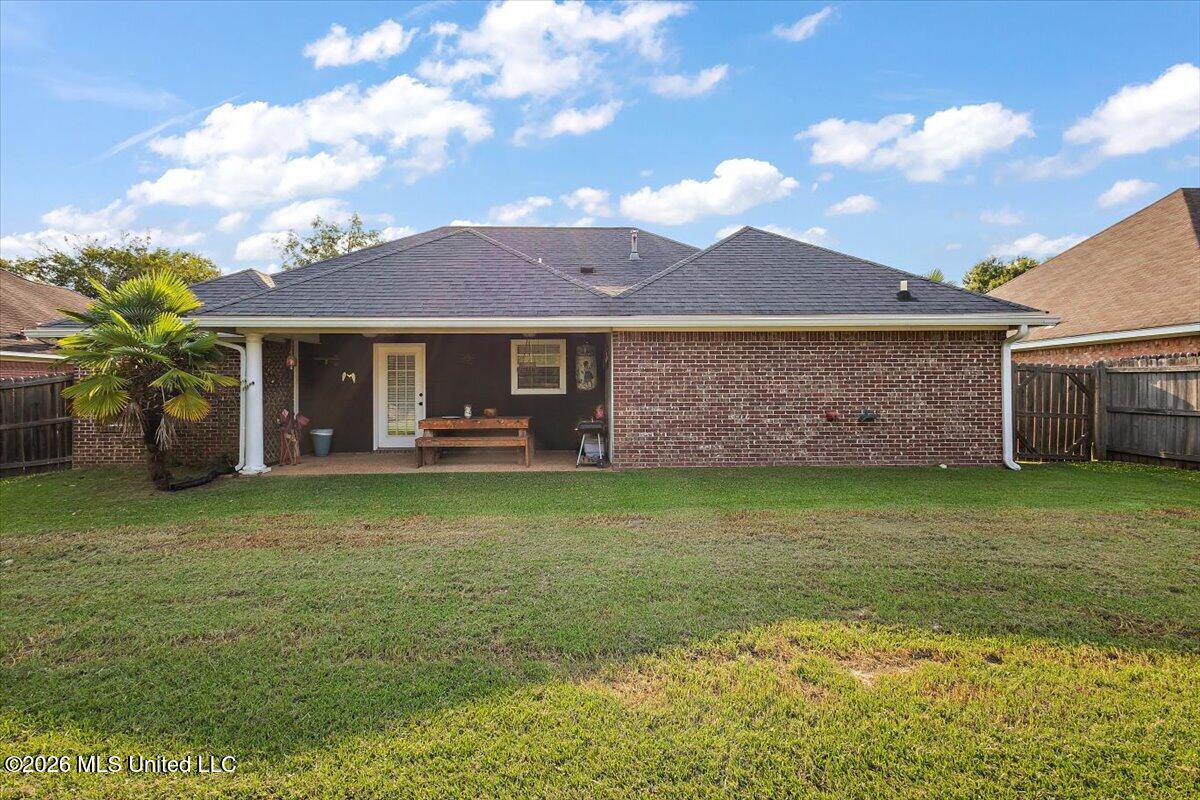 214 Holmar Drive Property Photo 23