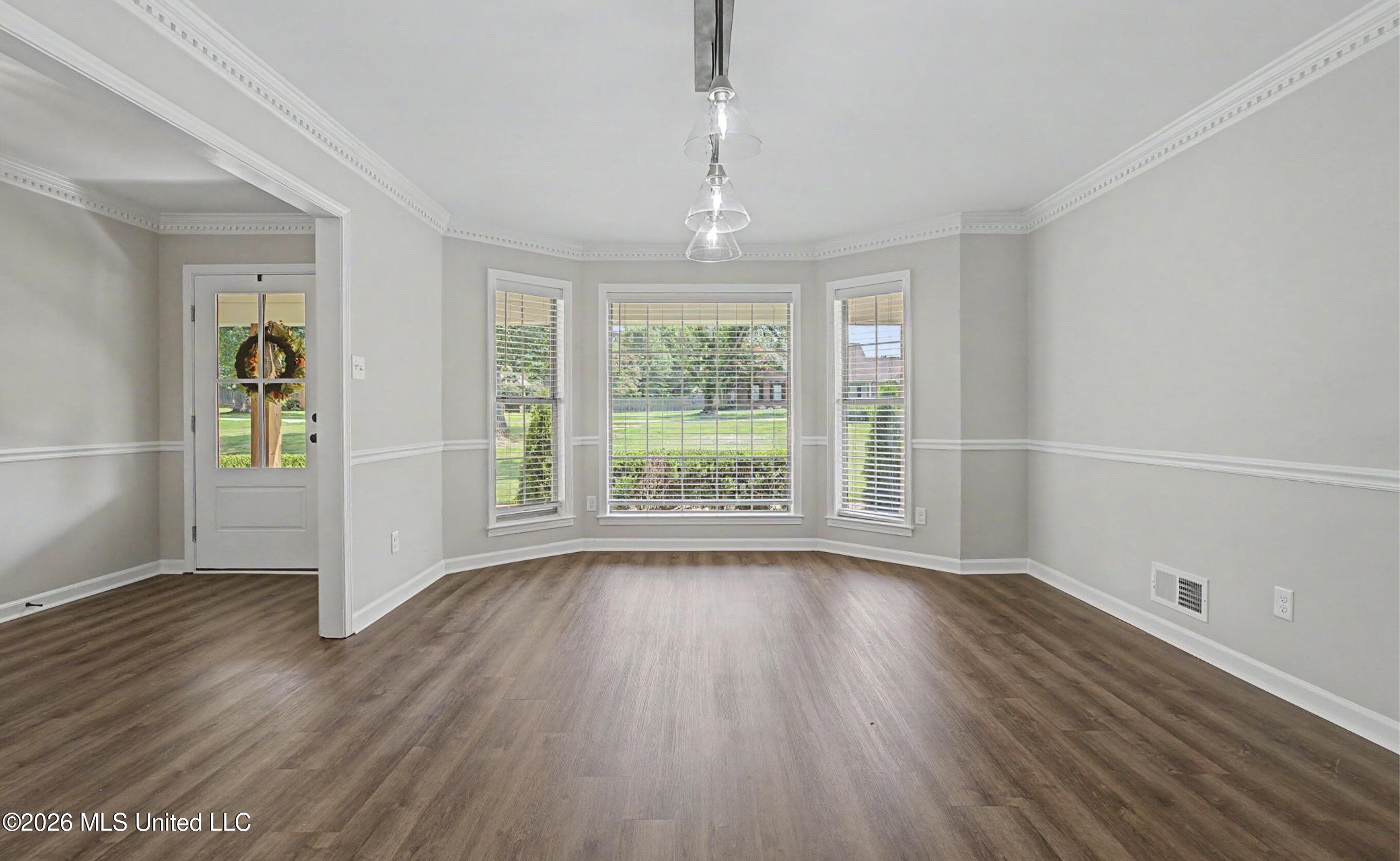 1835 Tara Drive Property Photo 10