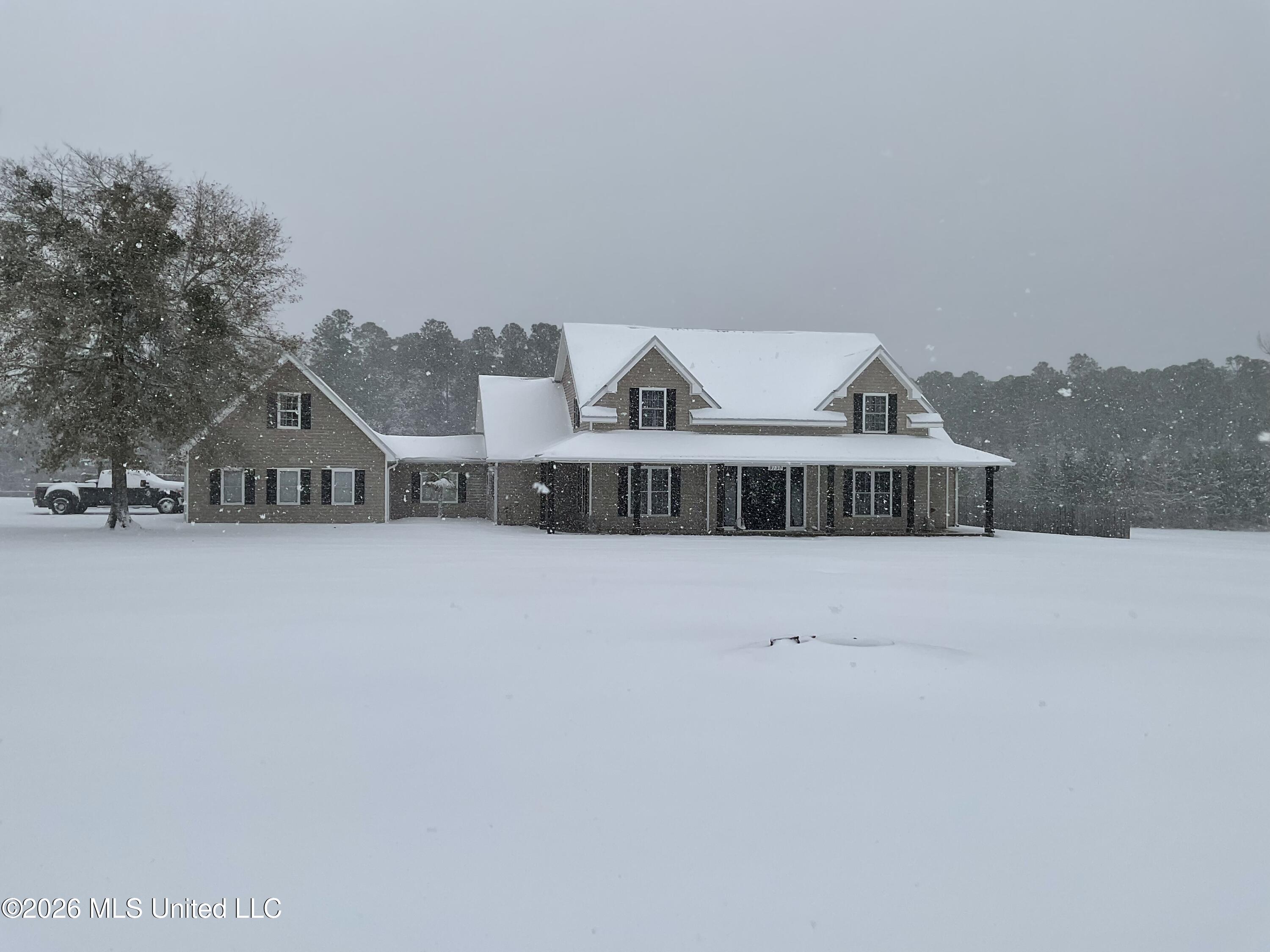 9190 Pinecrest Drive Property Photo 7