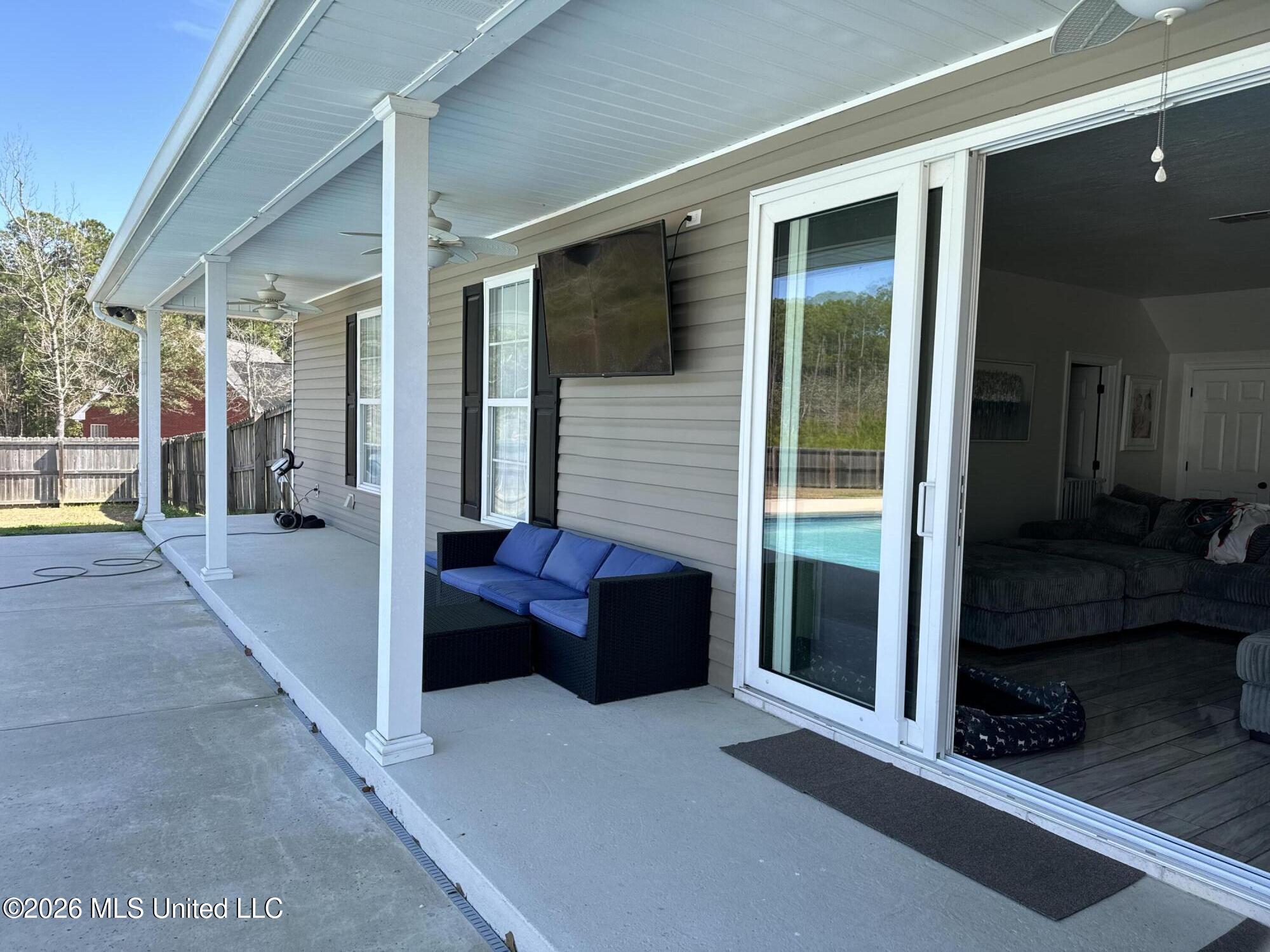 9190 Pinecrest Drive Property Photo 26