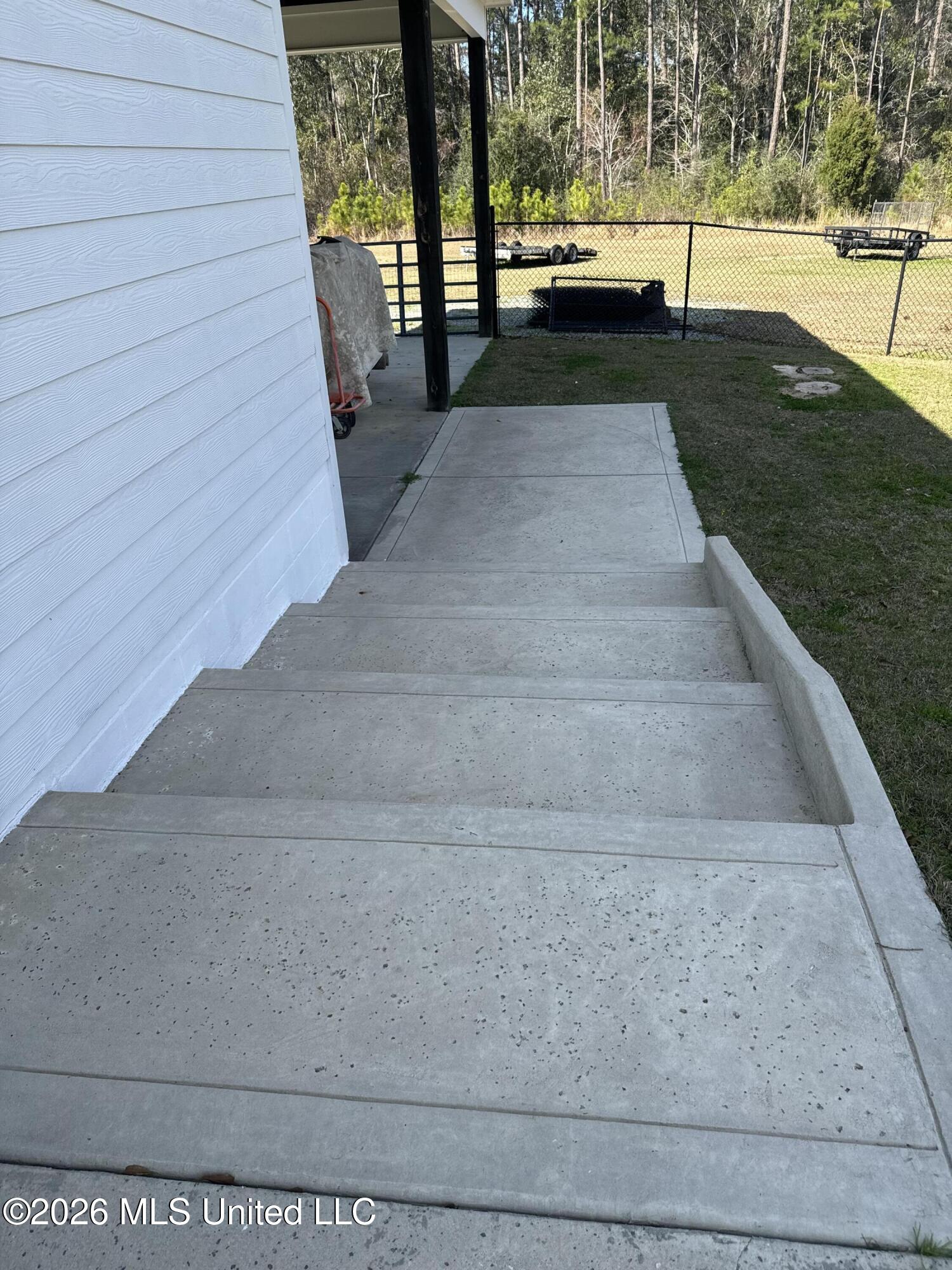 9190 Pinecrest Drive Property Photo 32