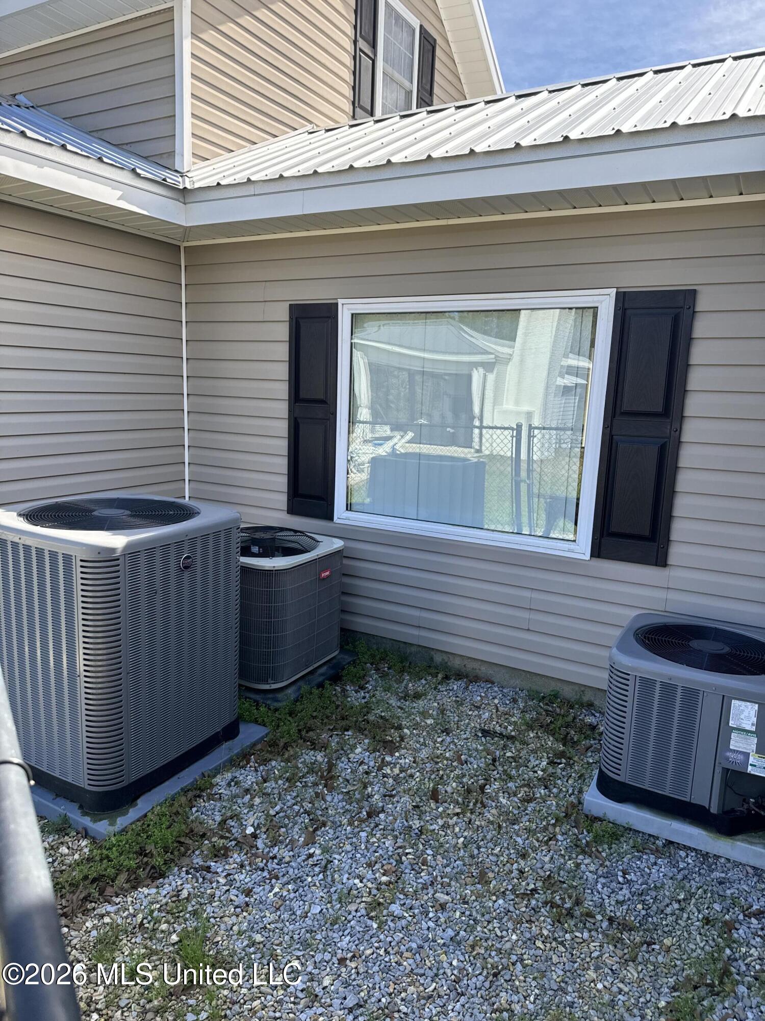 9190 Pinecrest Drive Property Photo 33