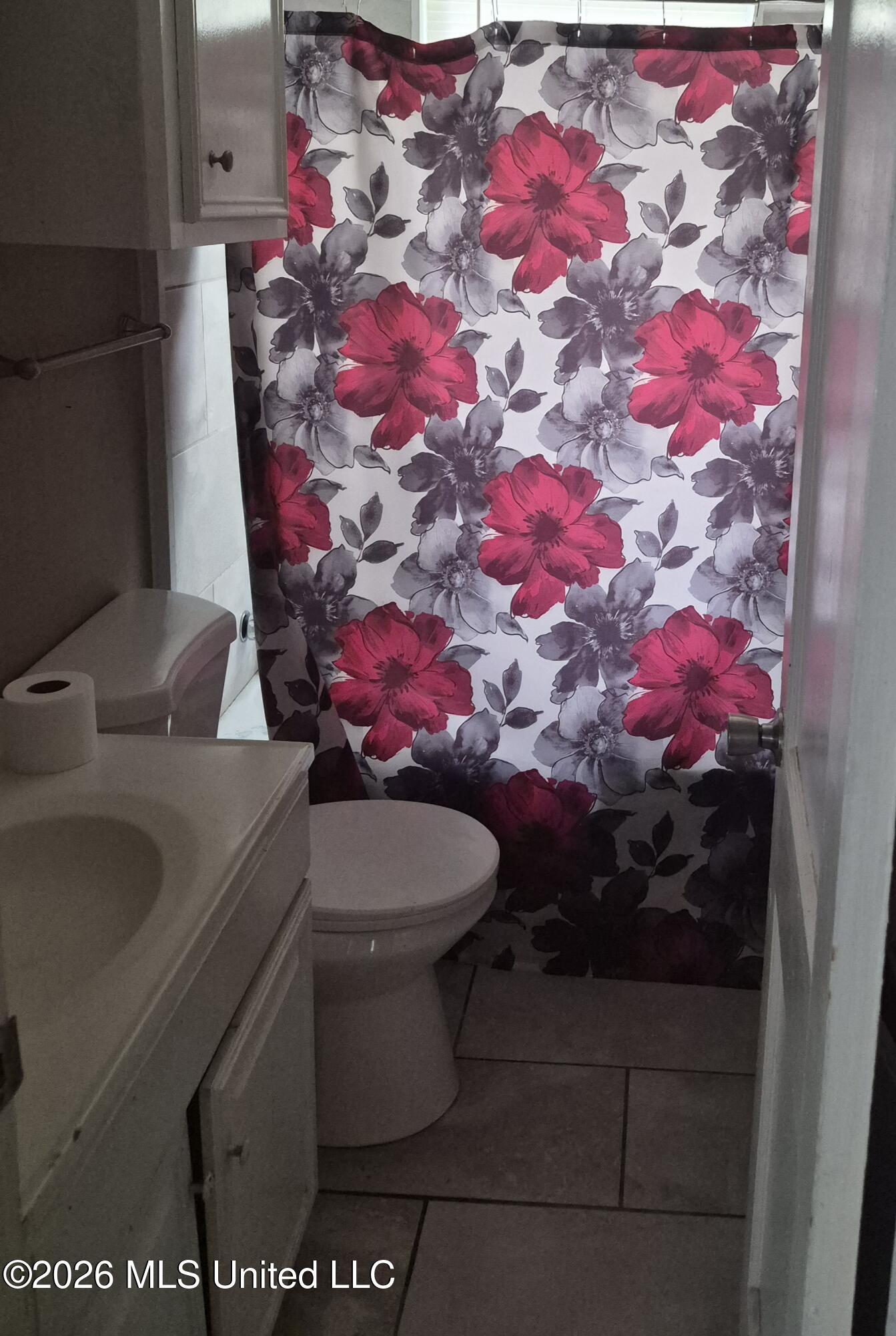 726 Alvaredo Street Property Photo 3