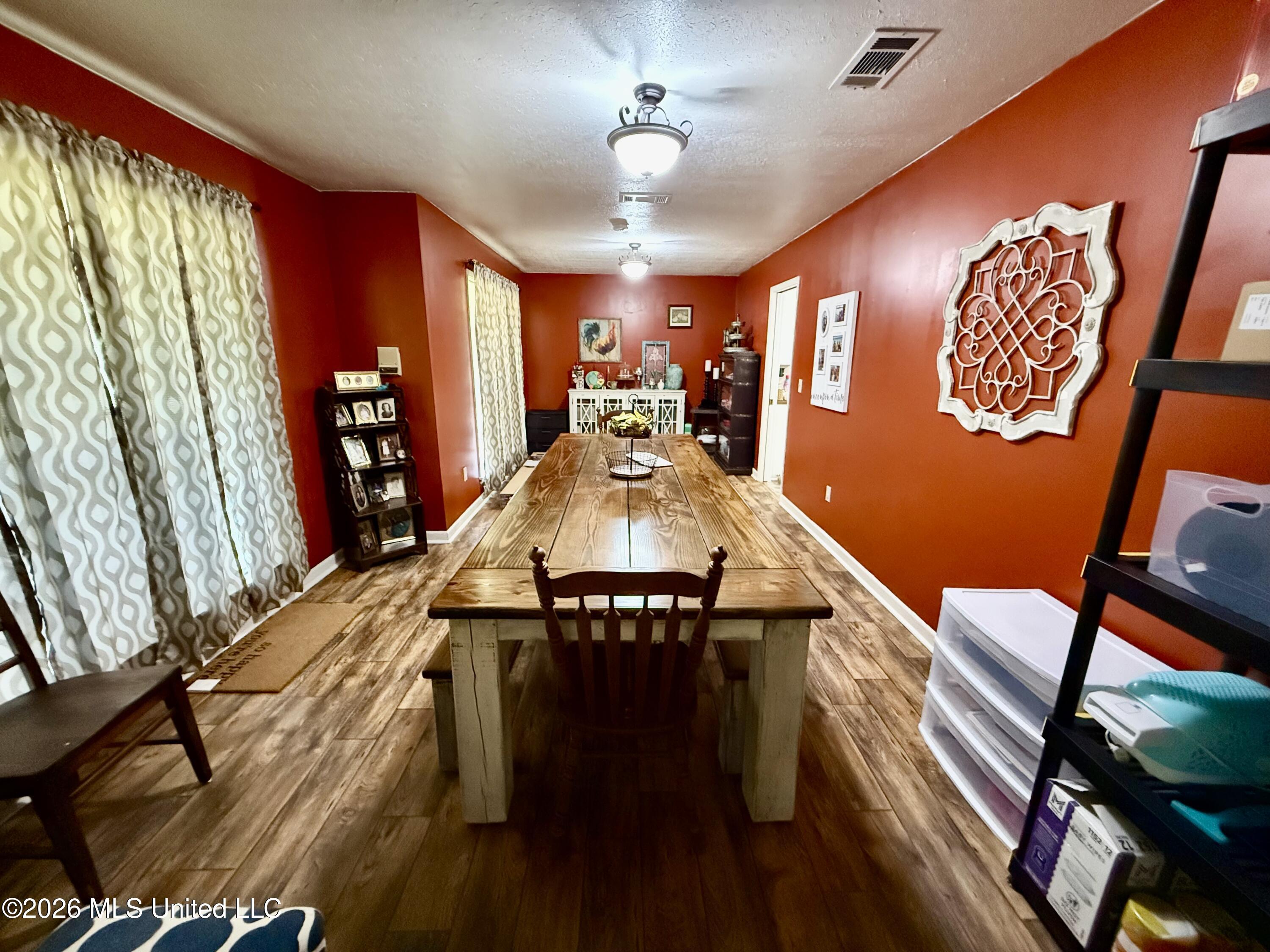 453 Nw Oak Street Property Photo 12