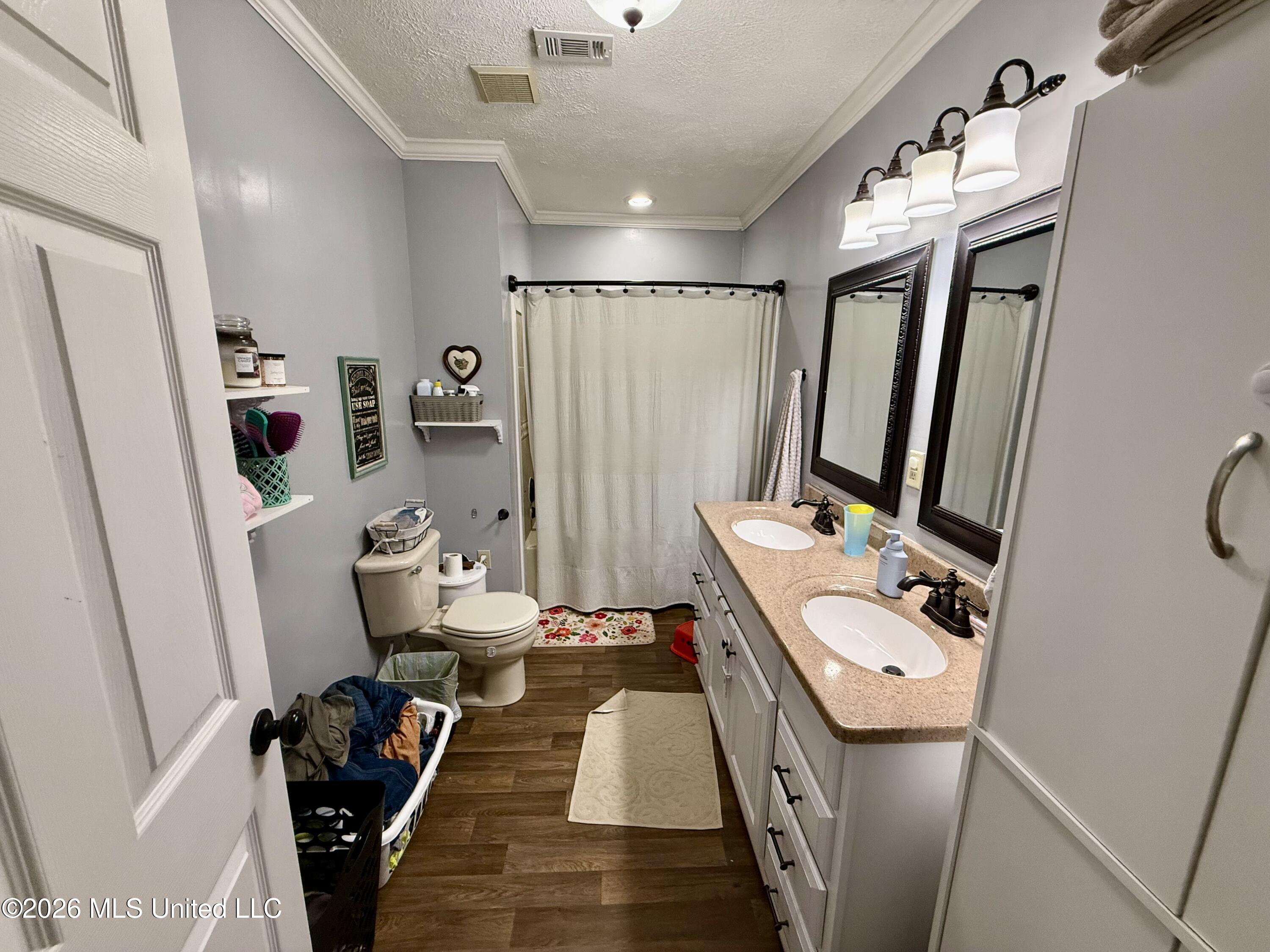 453 Nw Oak Street Property Photo 42