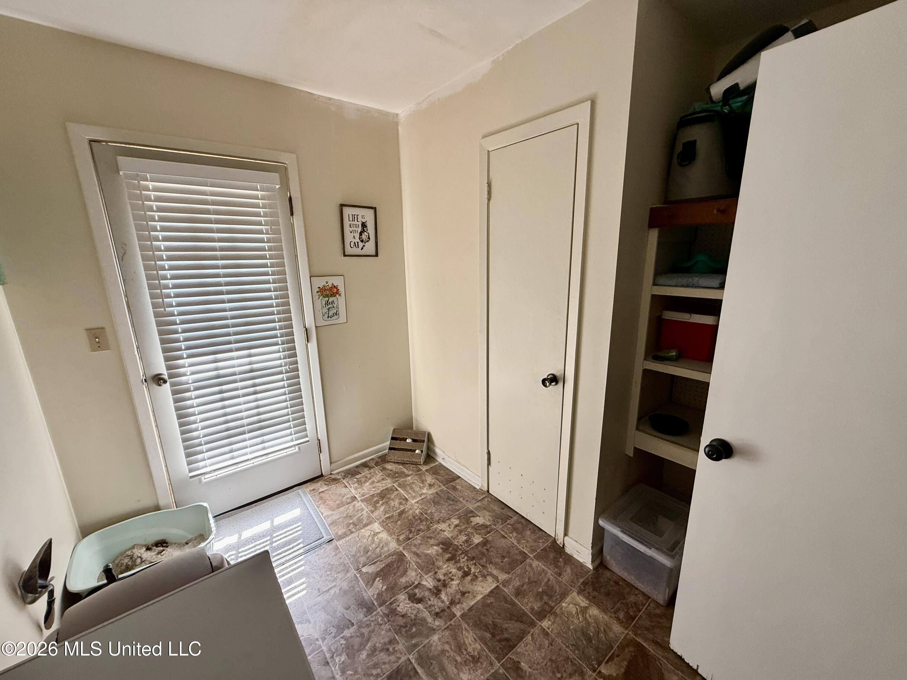 453 Nw Oak Street Property Photo 44