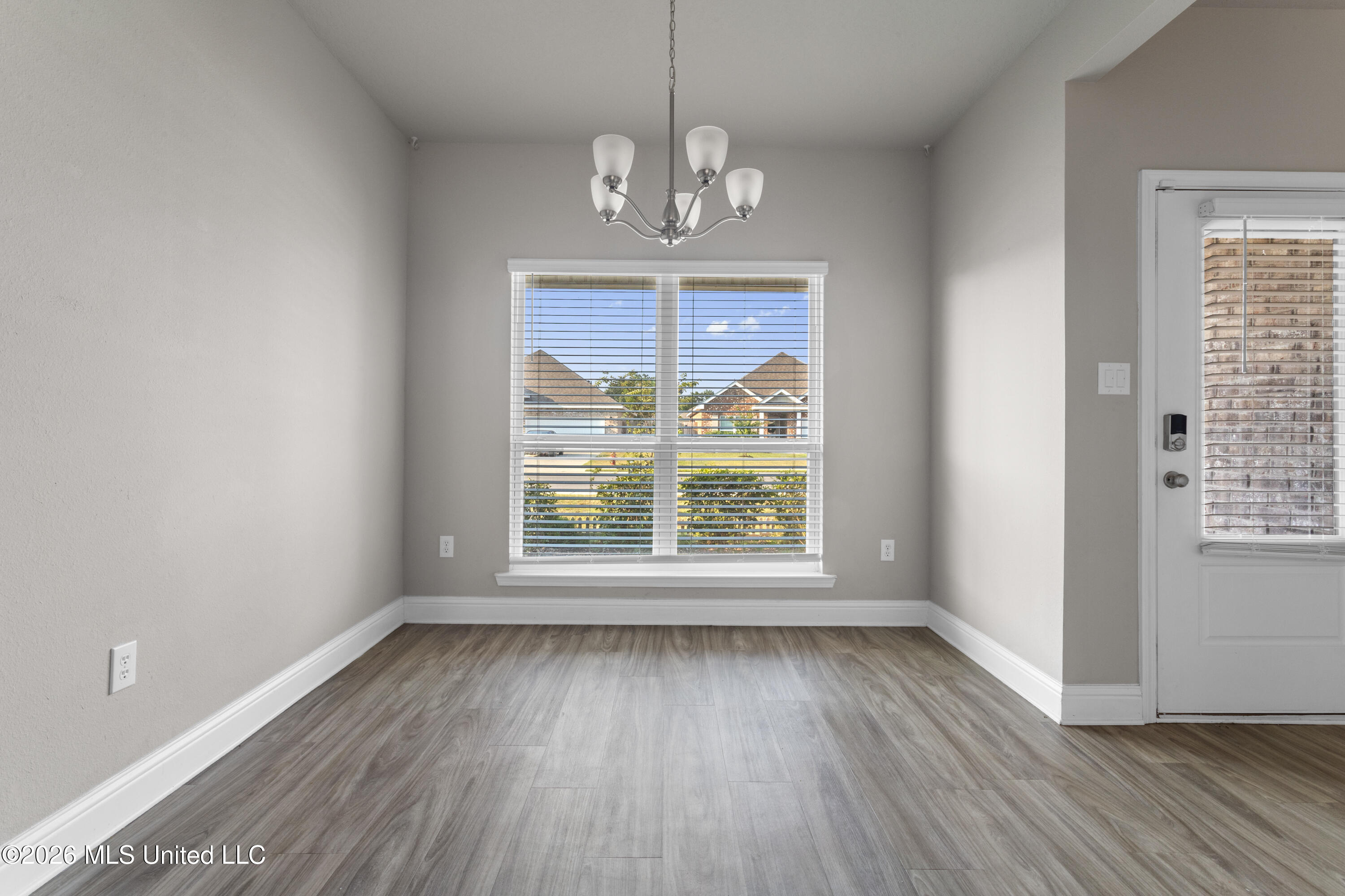 80 Saltmeadow Circle Property Photo 14