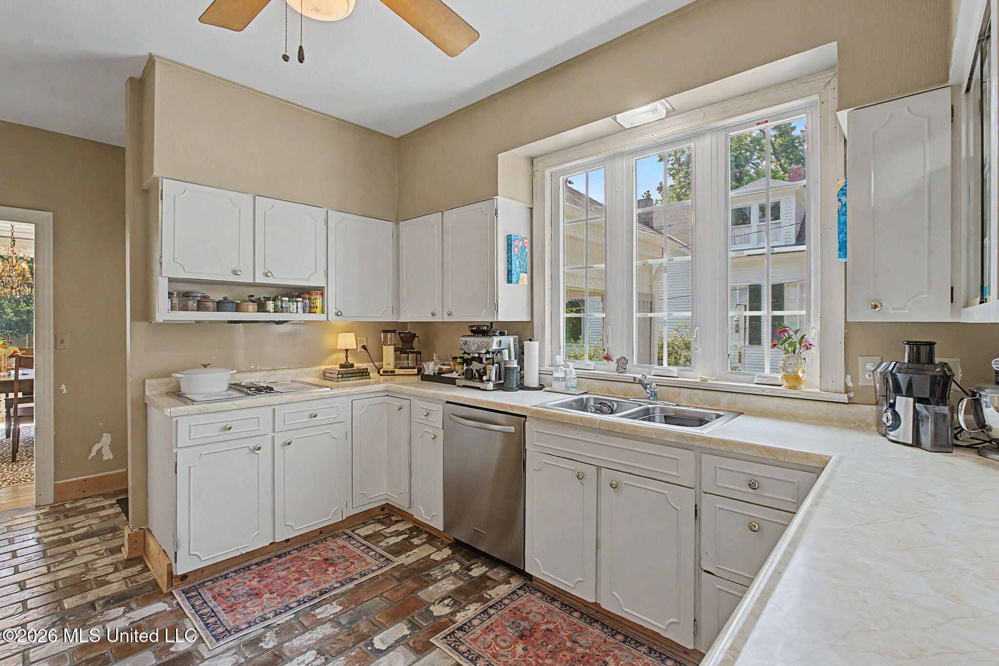 2747 Magnolia Drive Property Photo 16