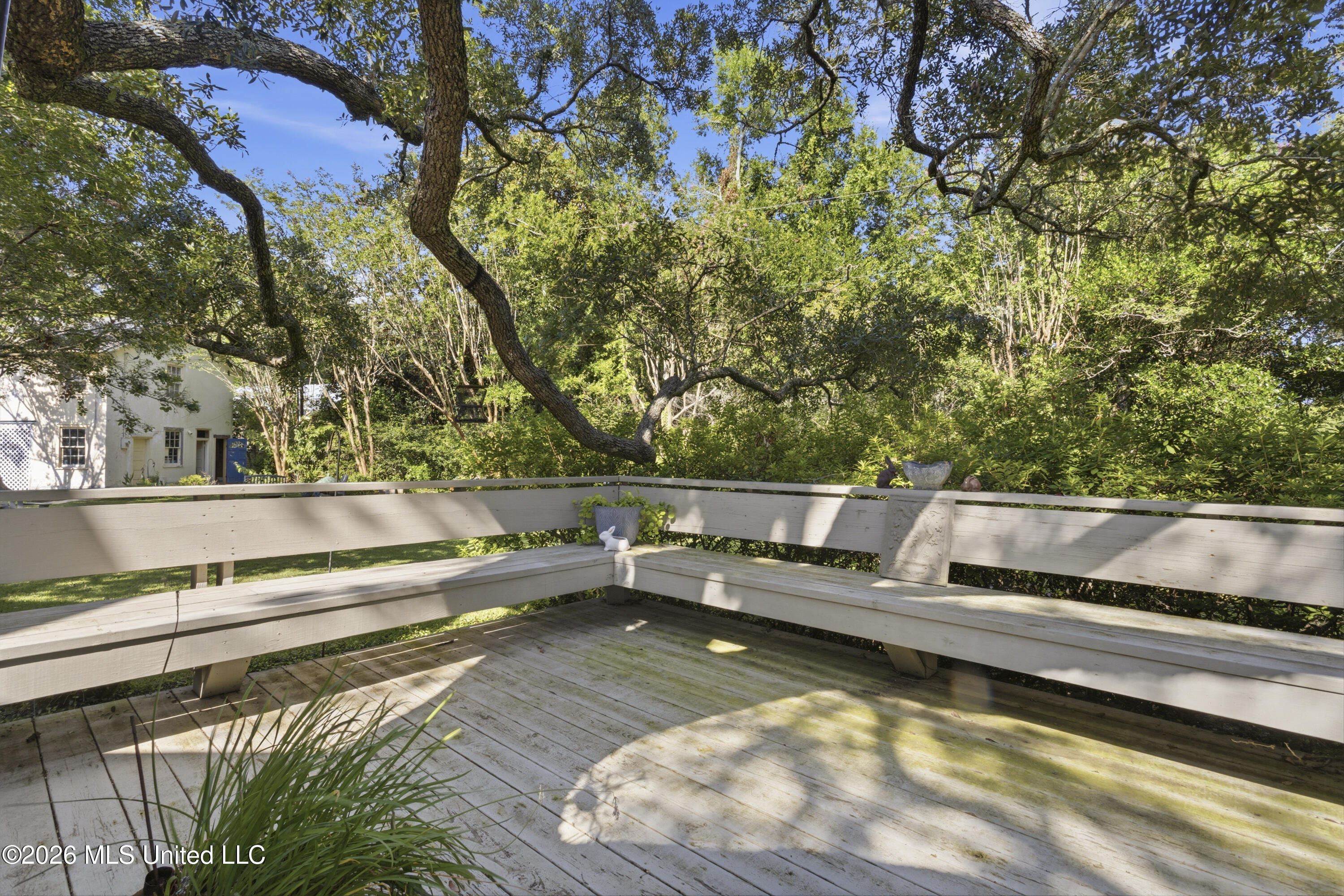 110 Wisteria Drive Property Photo 79