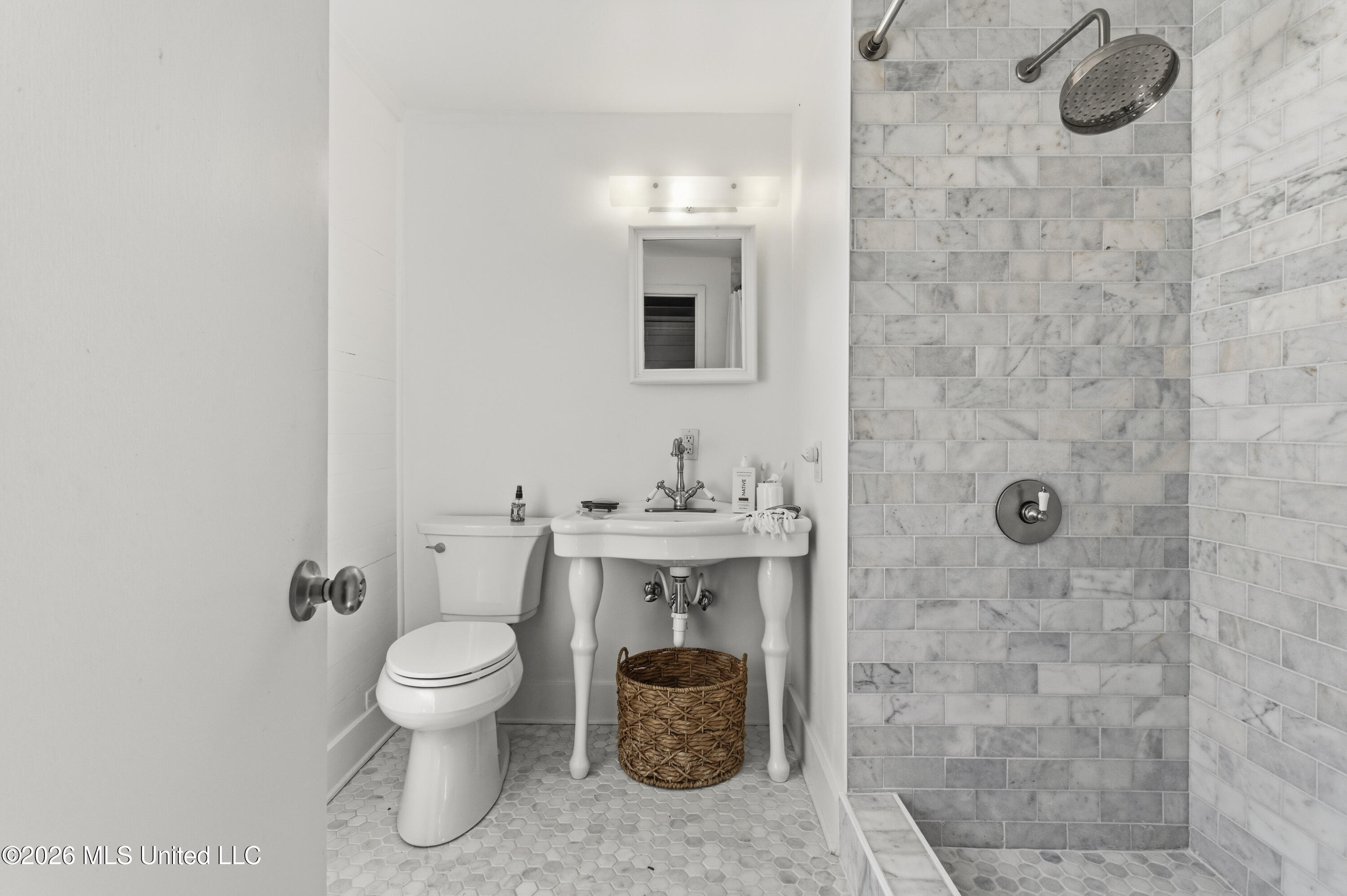 110 Wisteria Drive Property Photo 98