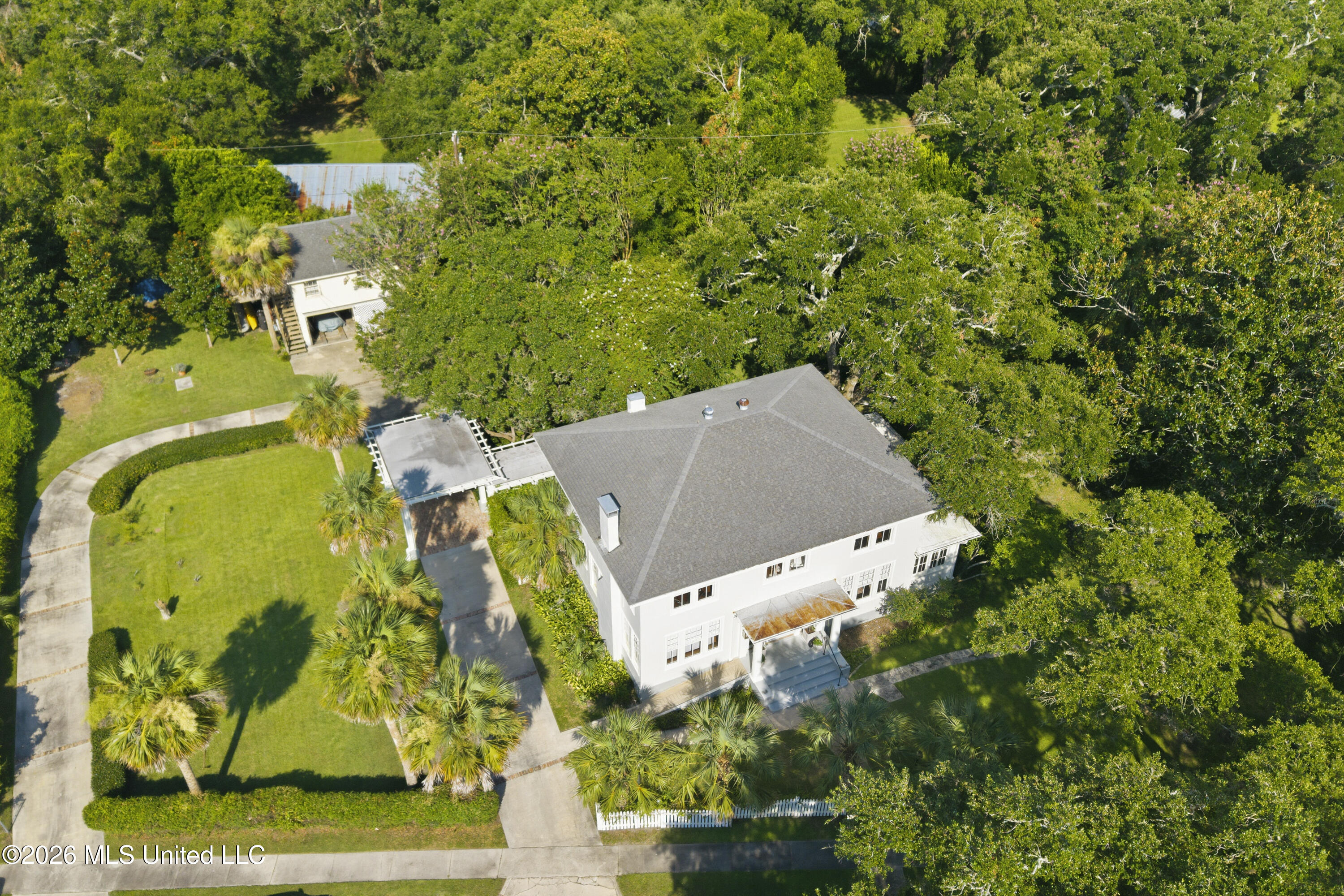 110 Wisteria Drive Property Photo 111