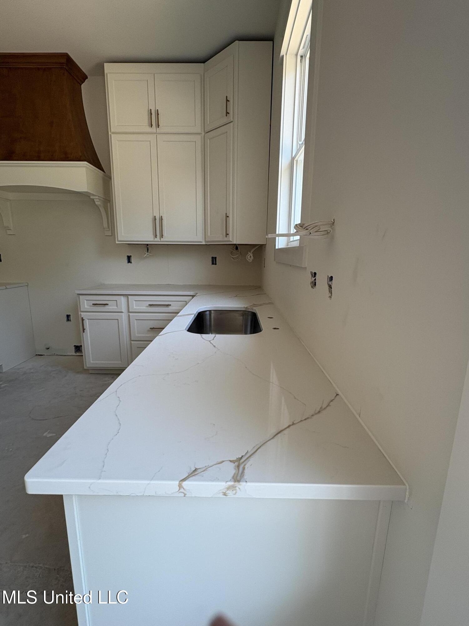 1558 John Thomas Cove Property Photo 16