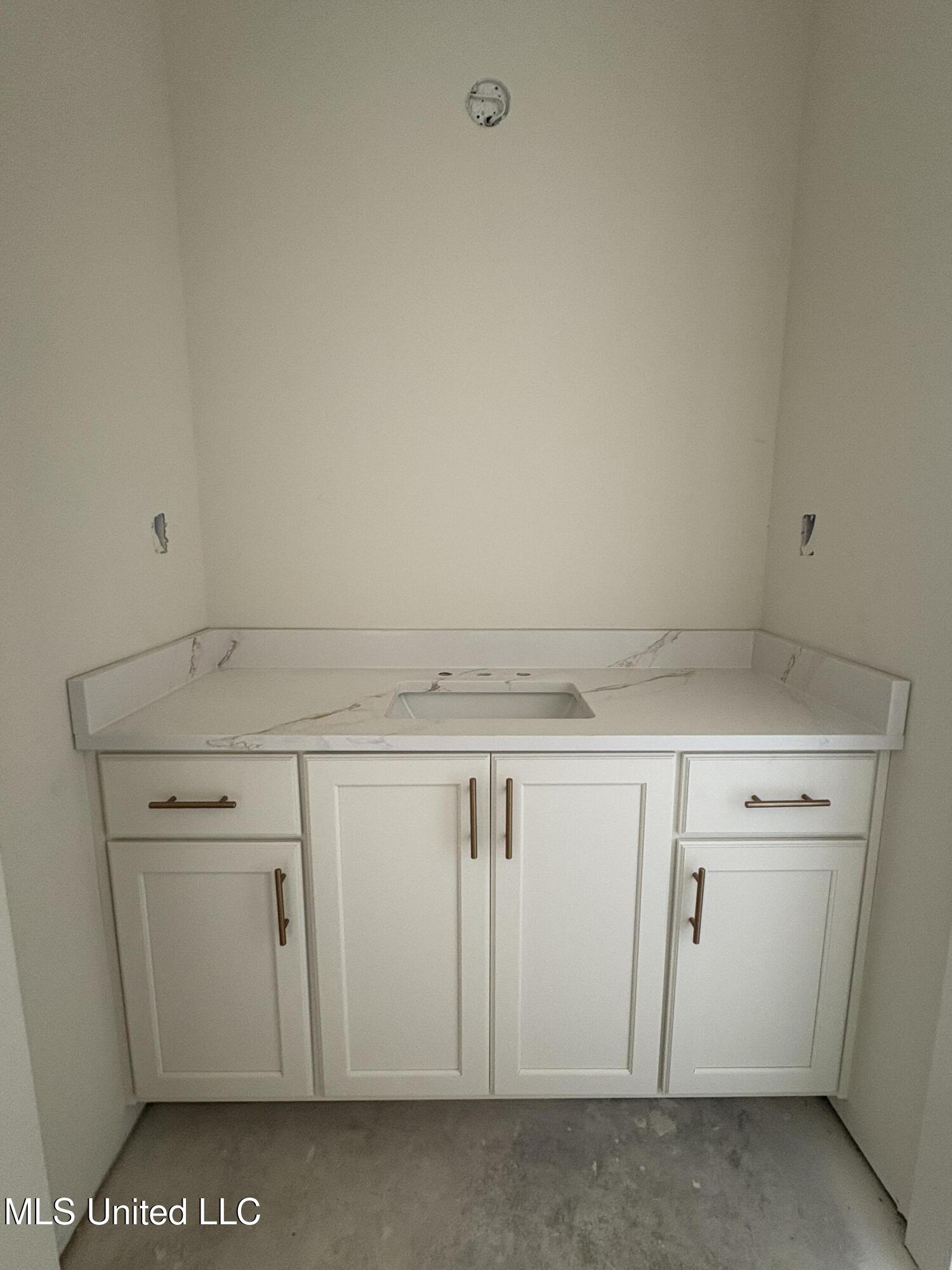 1558 John Thomas Cove Property Photo 33