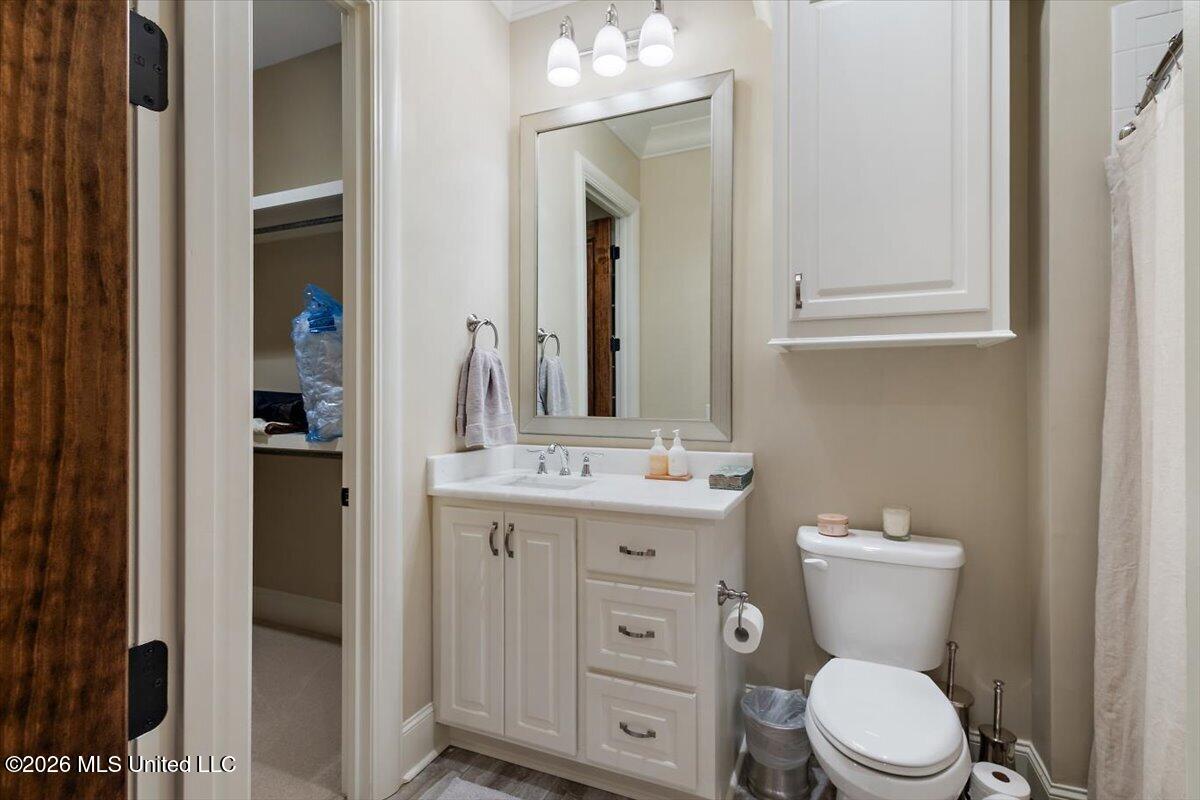 330 Lake Village Drive Property Photo 43