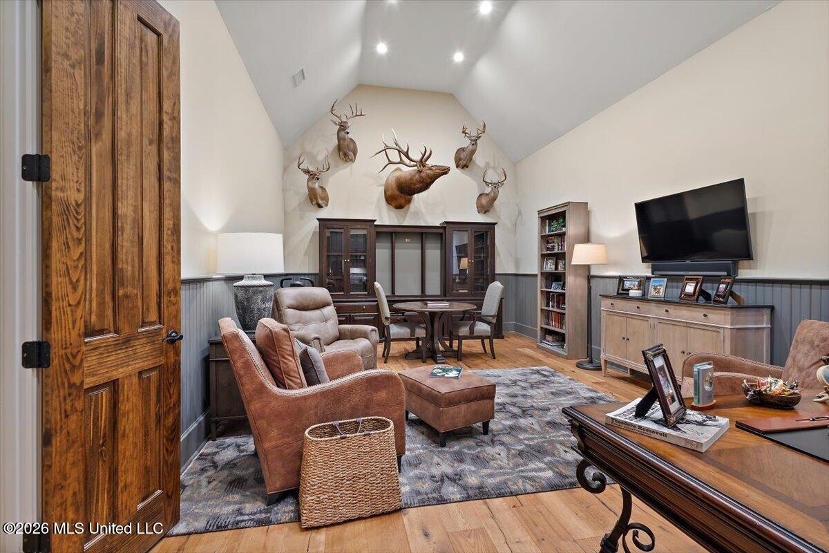 330 Lake Village Drive Property Photo 57
