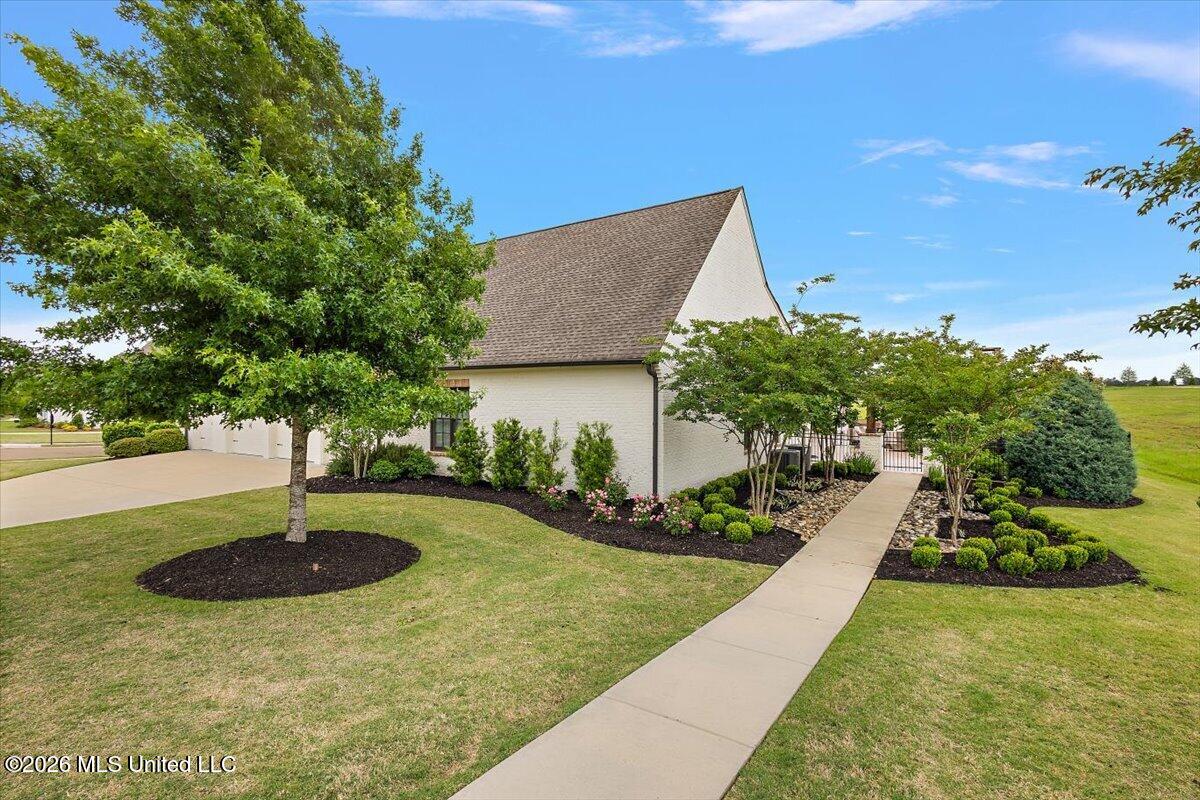 330 Lake Village Drive Property Photo 62